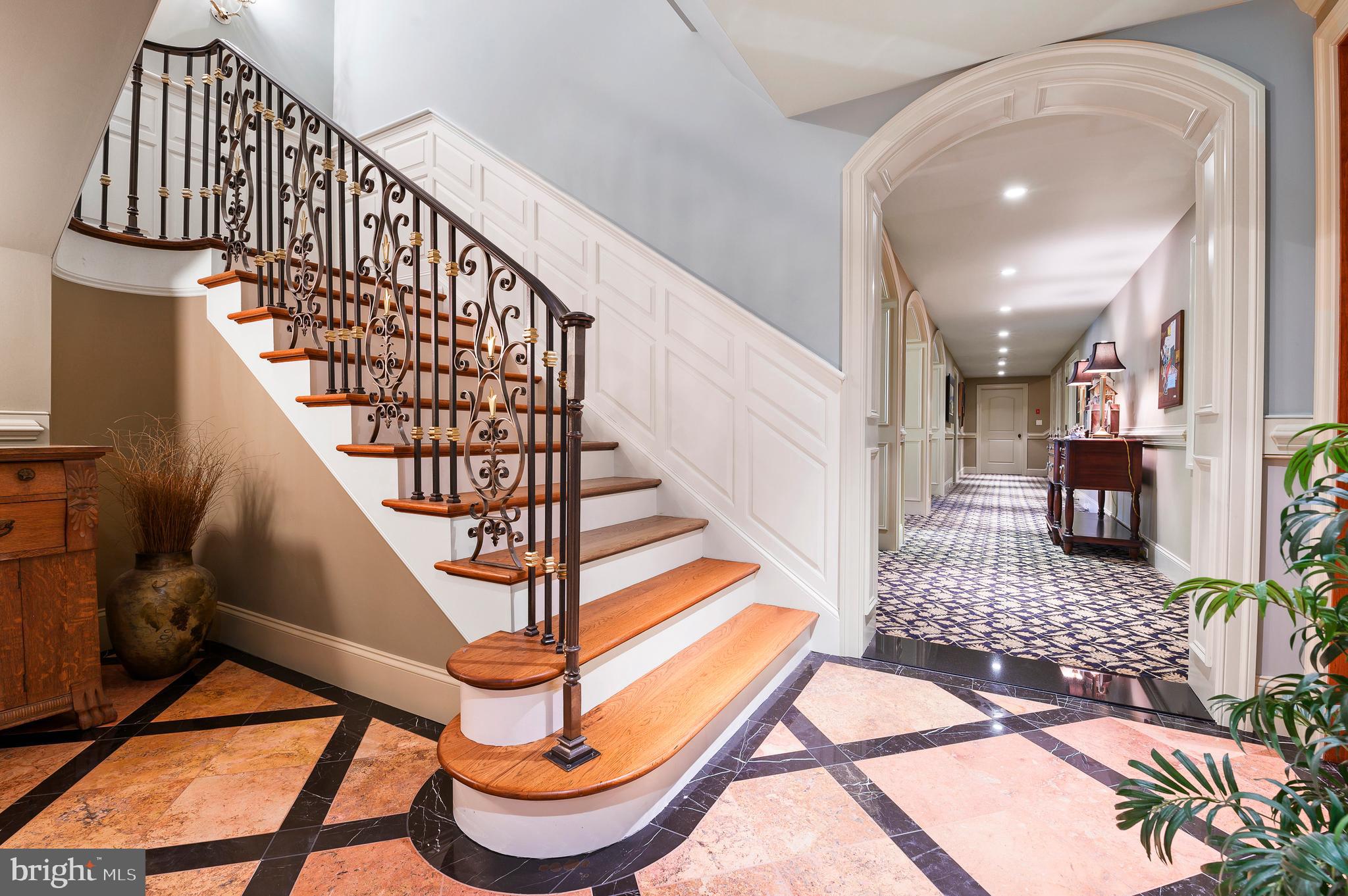 WINFIELD - Residential