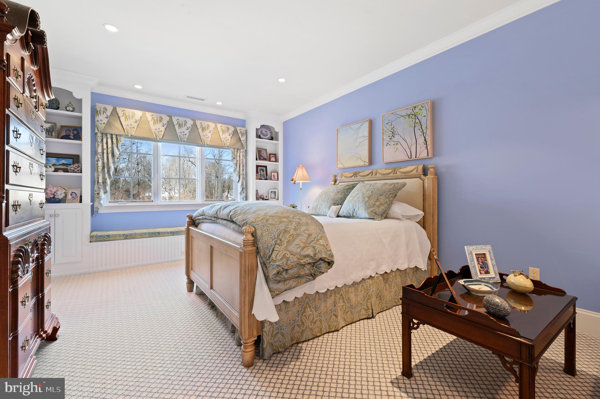 WINFIELD - Residential