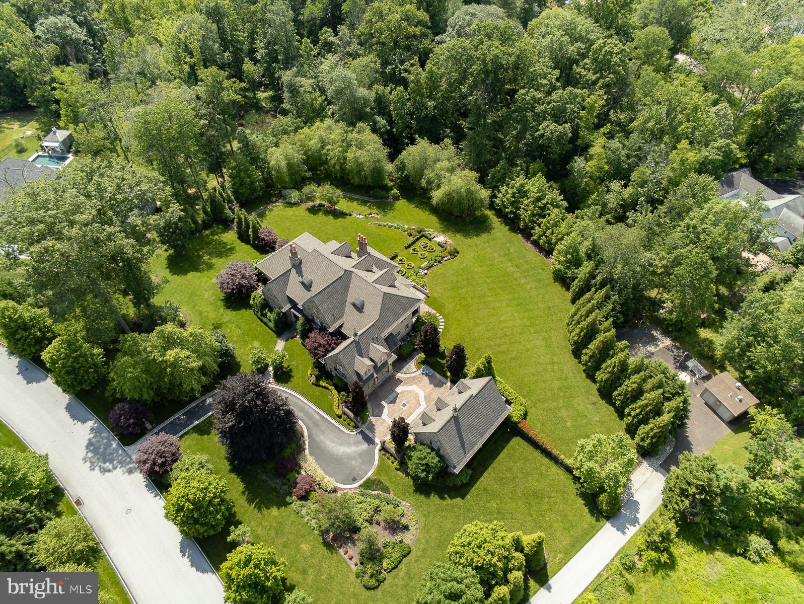 WINFIELD - Residential