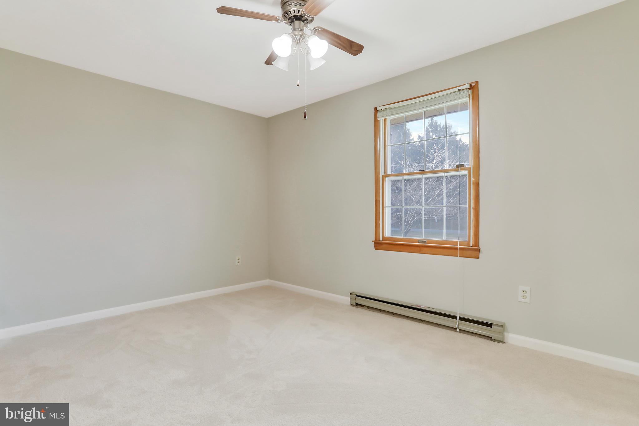 FAIRVIEW ACRES - Residential