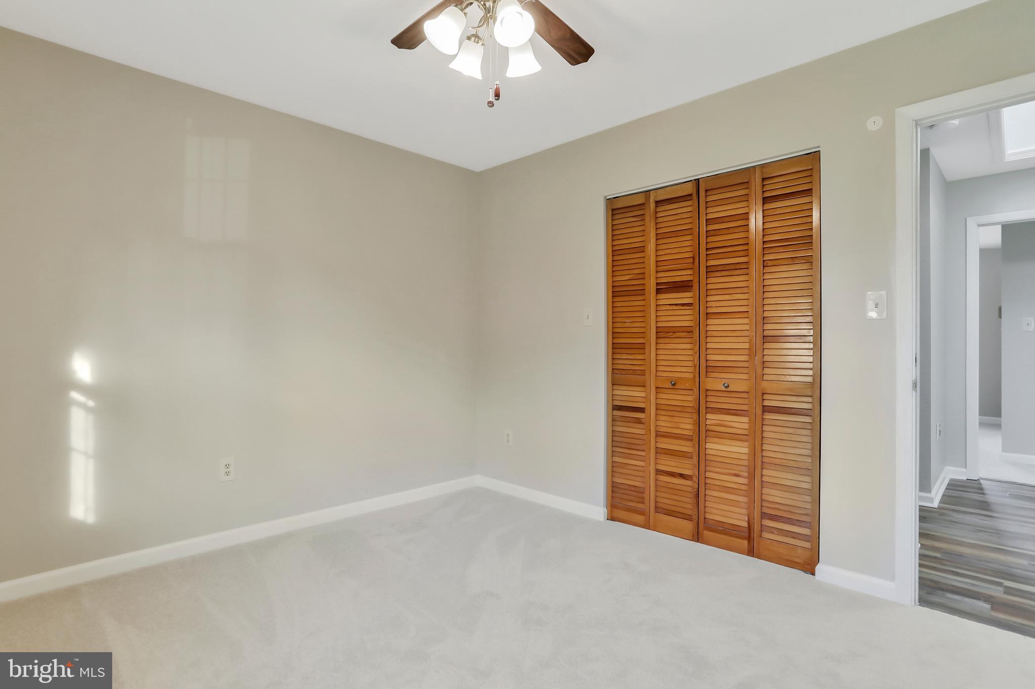 FAIRVIEW ACRES - Residential