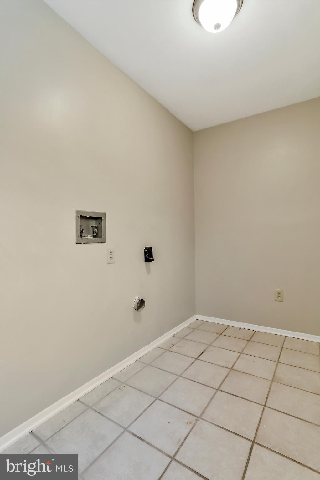 FAIRVIEW ACRES - Residential