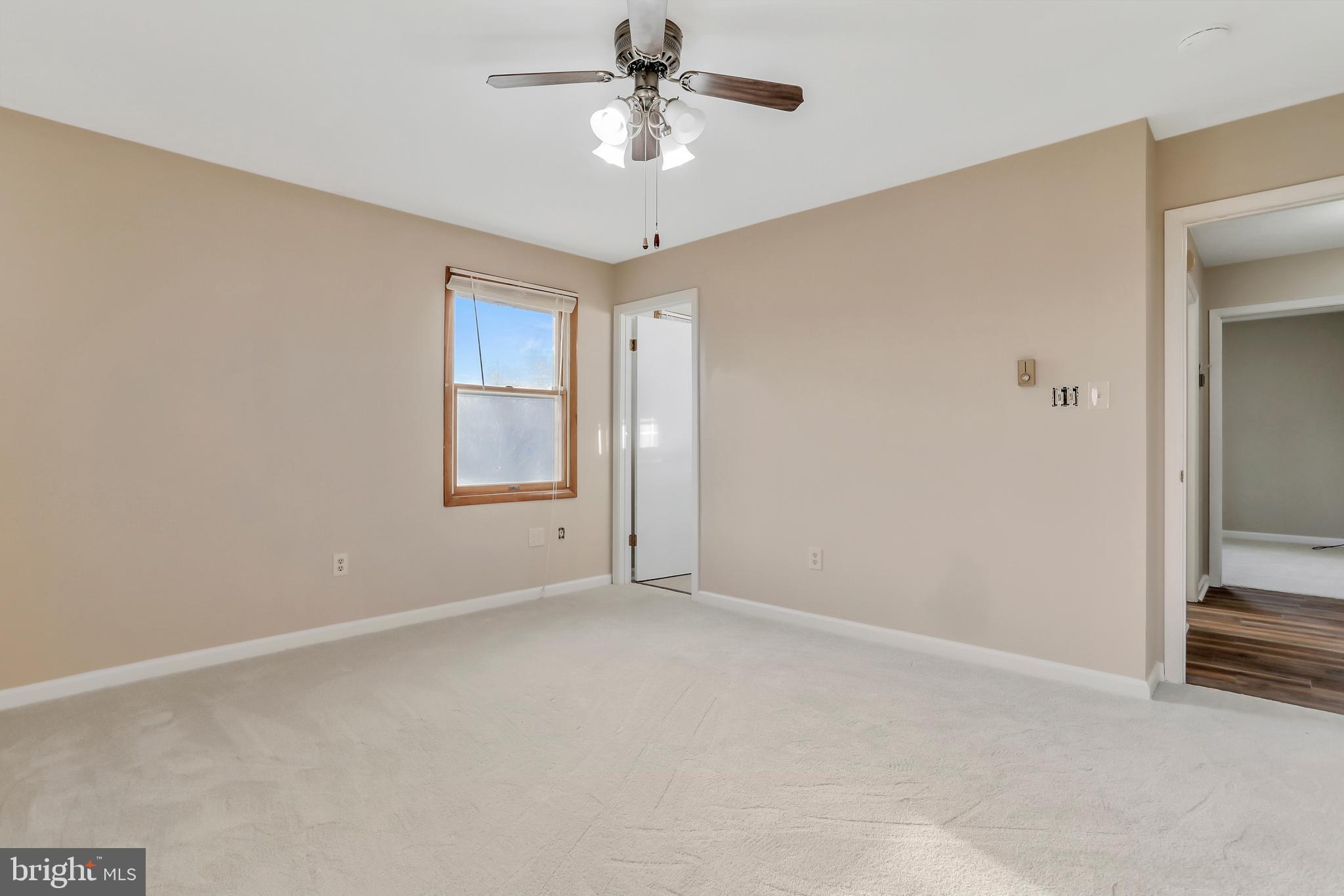 FAIRVIEW ACRES - Residential