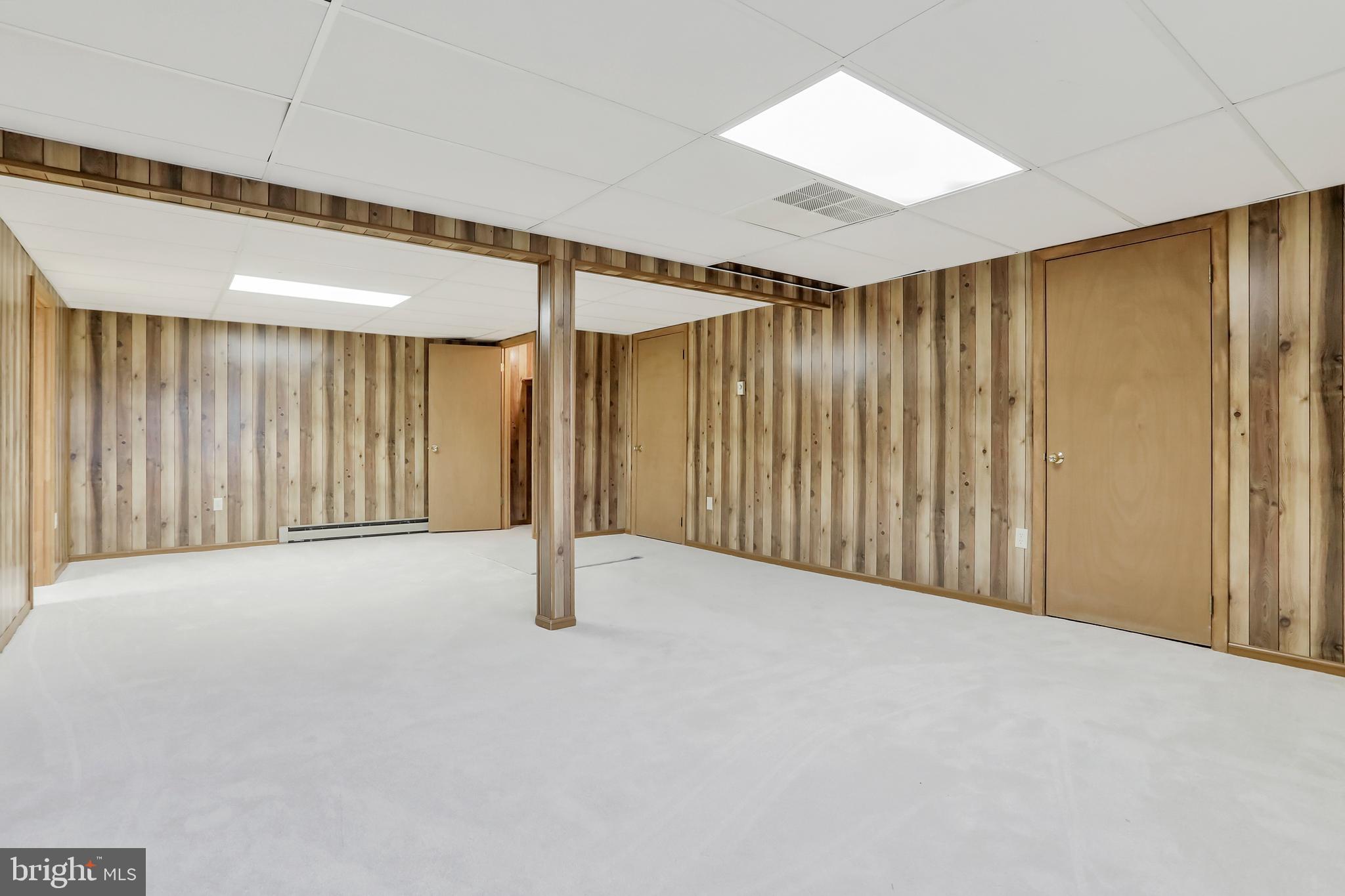 FAIRVIEW ACRES - Residential