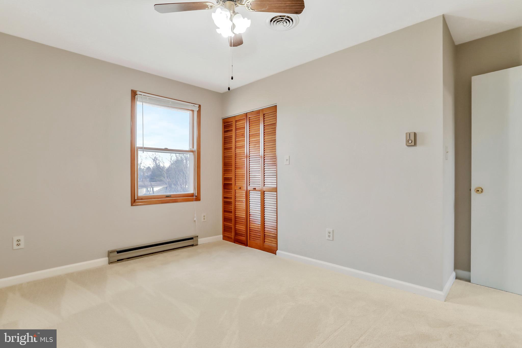 FAIRVIEW ACRES - Residential