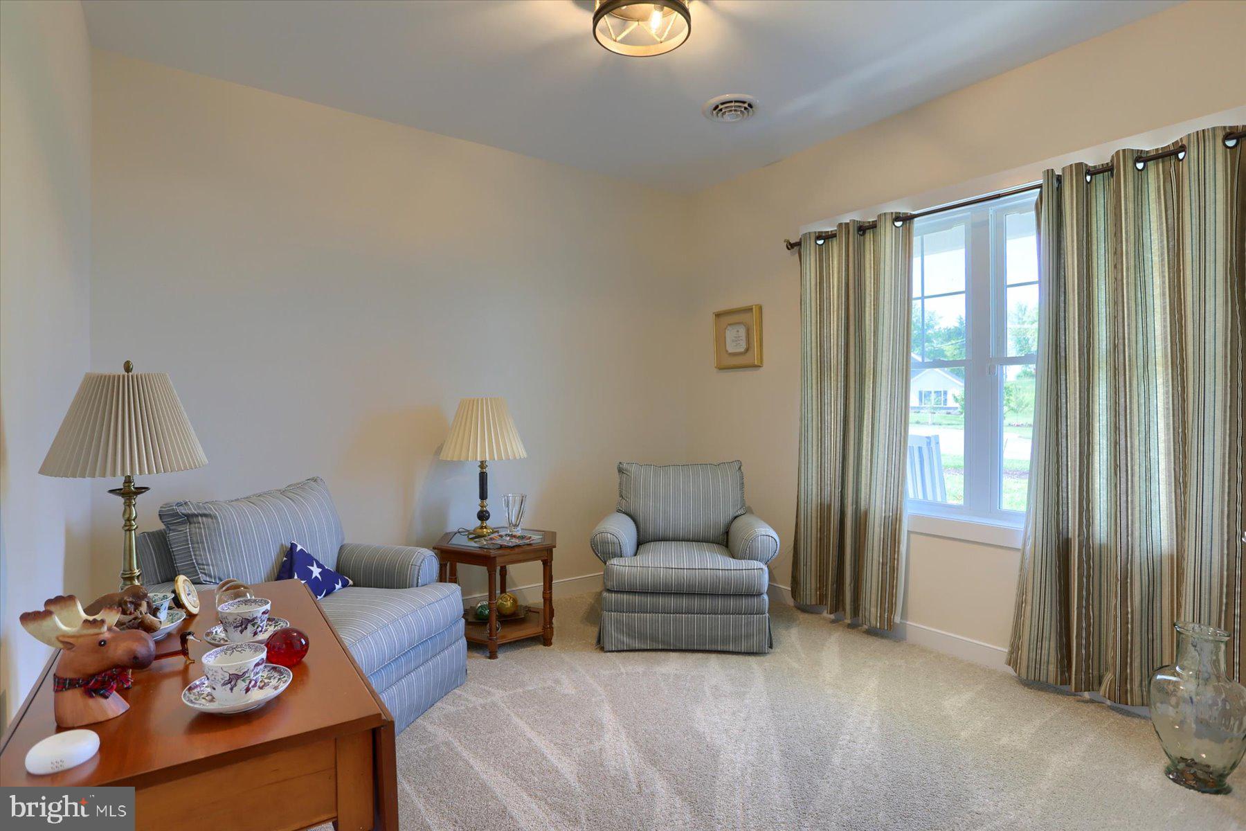 PENN NATIONAL GOLF COURSE COMMUNITY - Residential