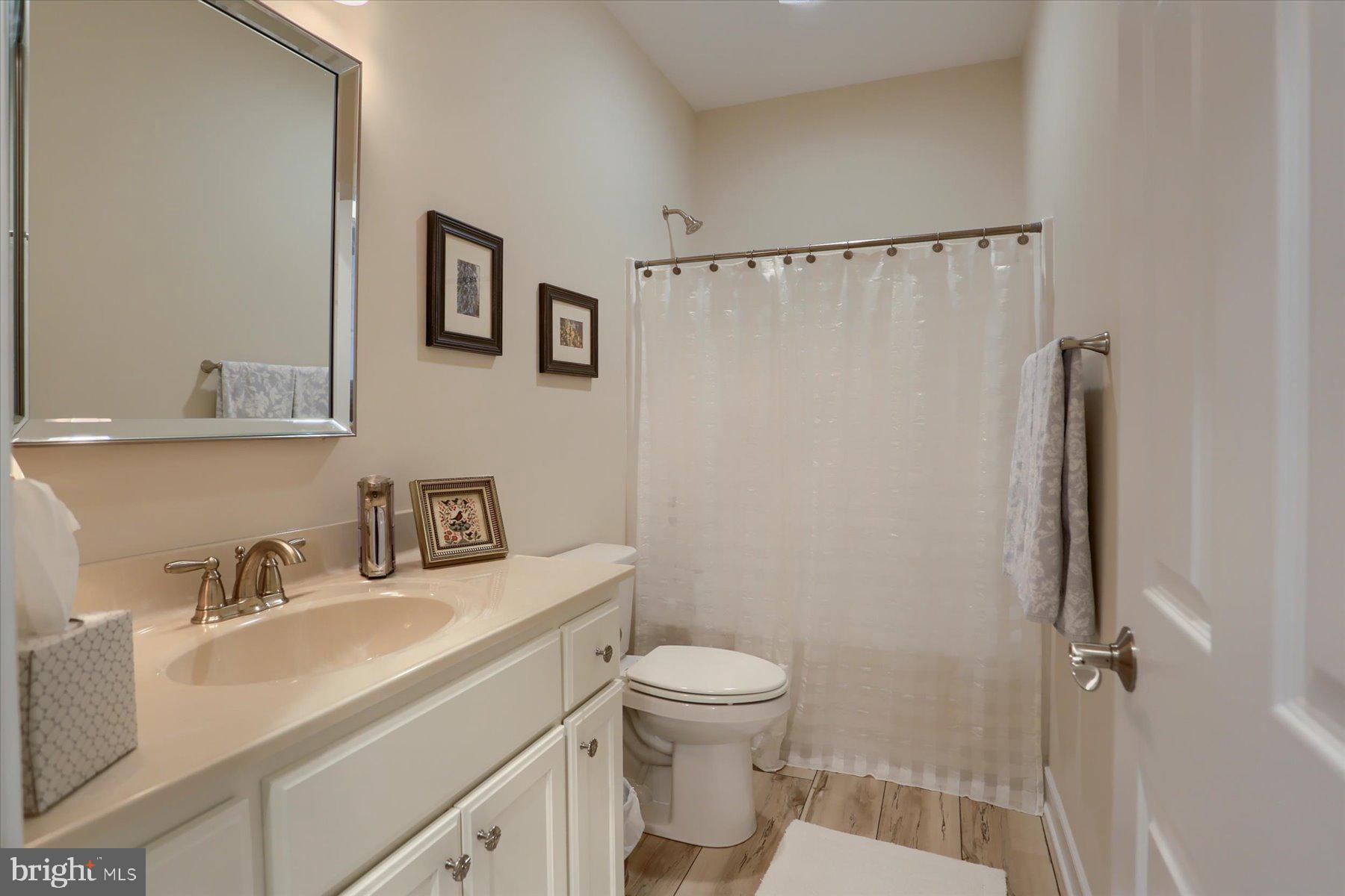 PENN NATIONAL GOLF COURSE COMMUNITY - Residential