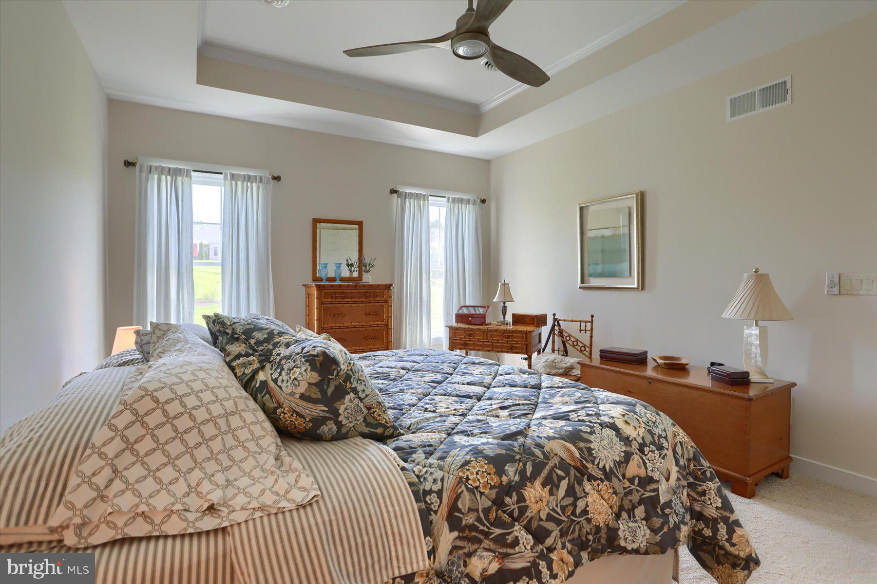 PENN NATIONAL GOLF COURSE COMMUNITY - Residential