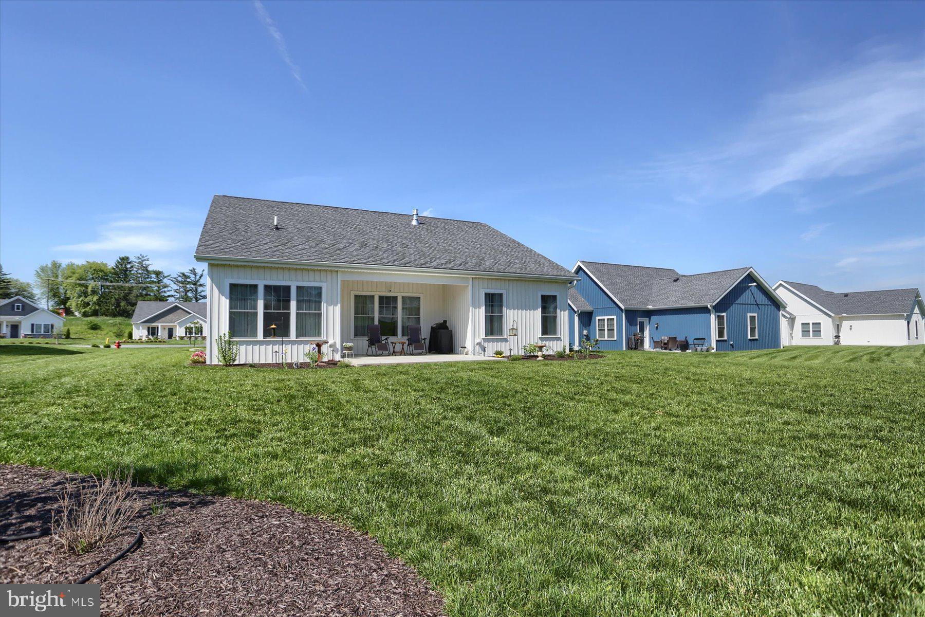 PENN NATIONAL GOLF COURSE COMMUNITY - Residential