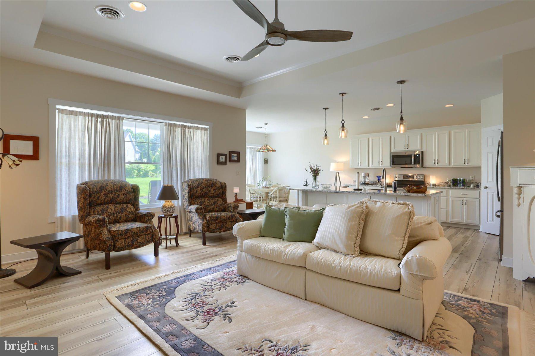 PENN NATIONAL GOLF COURSE COMMUNITY - Residential