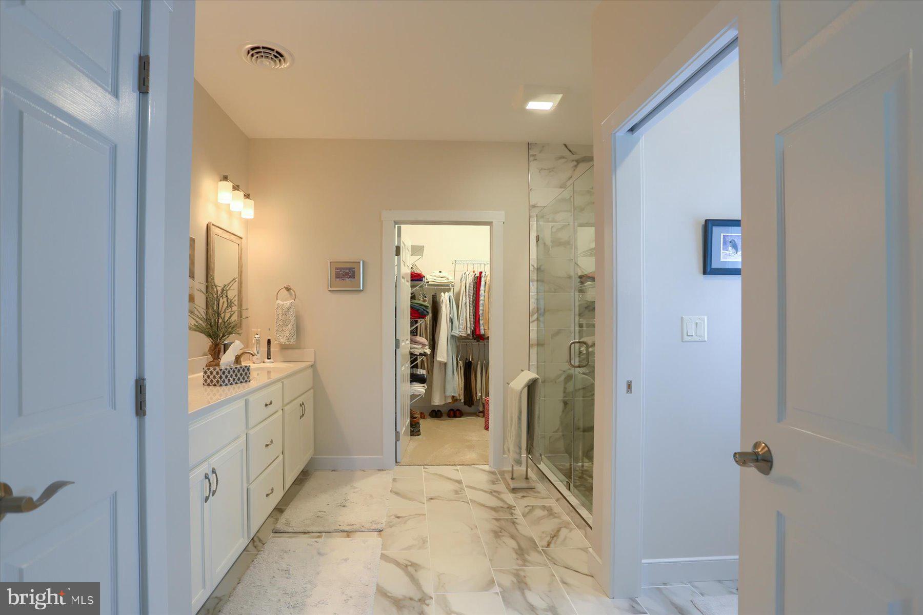 PENN NATIONAL GOLF COURSE COMMUNITY - Residential