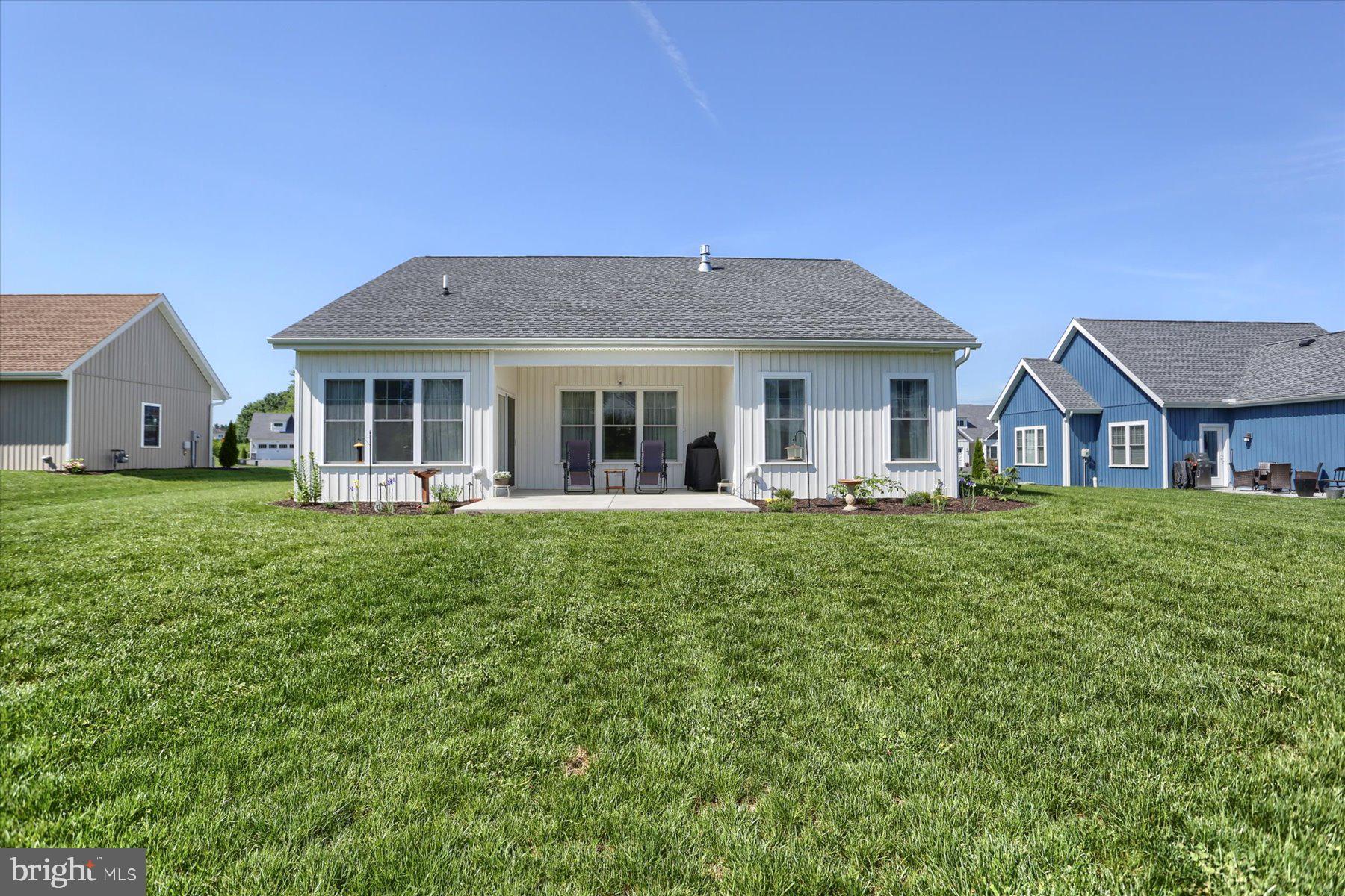 PENN NATIONAL GOLF COURSE COMMUNITY - Residential