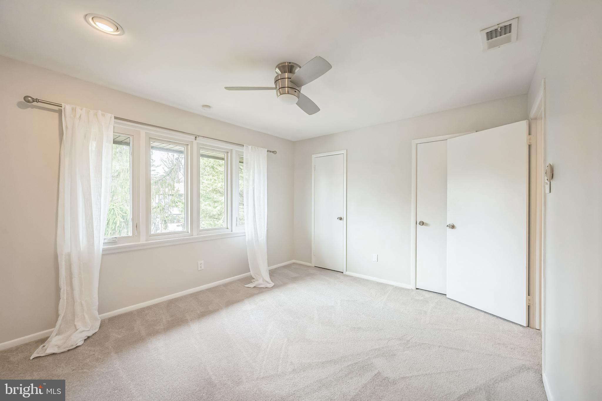 VILLAGE II - Residential