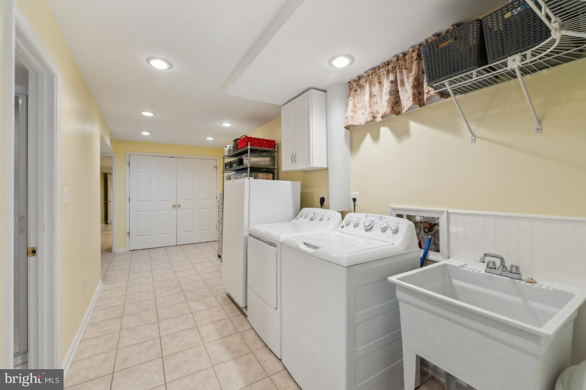 ASHLAND - Residential