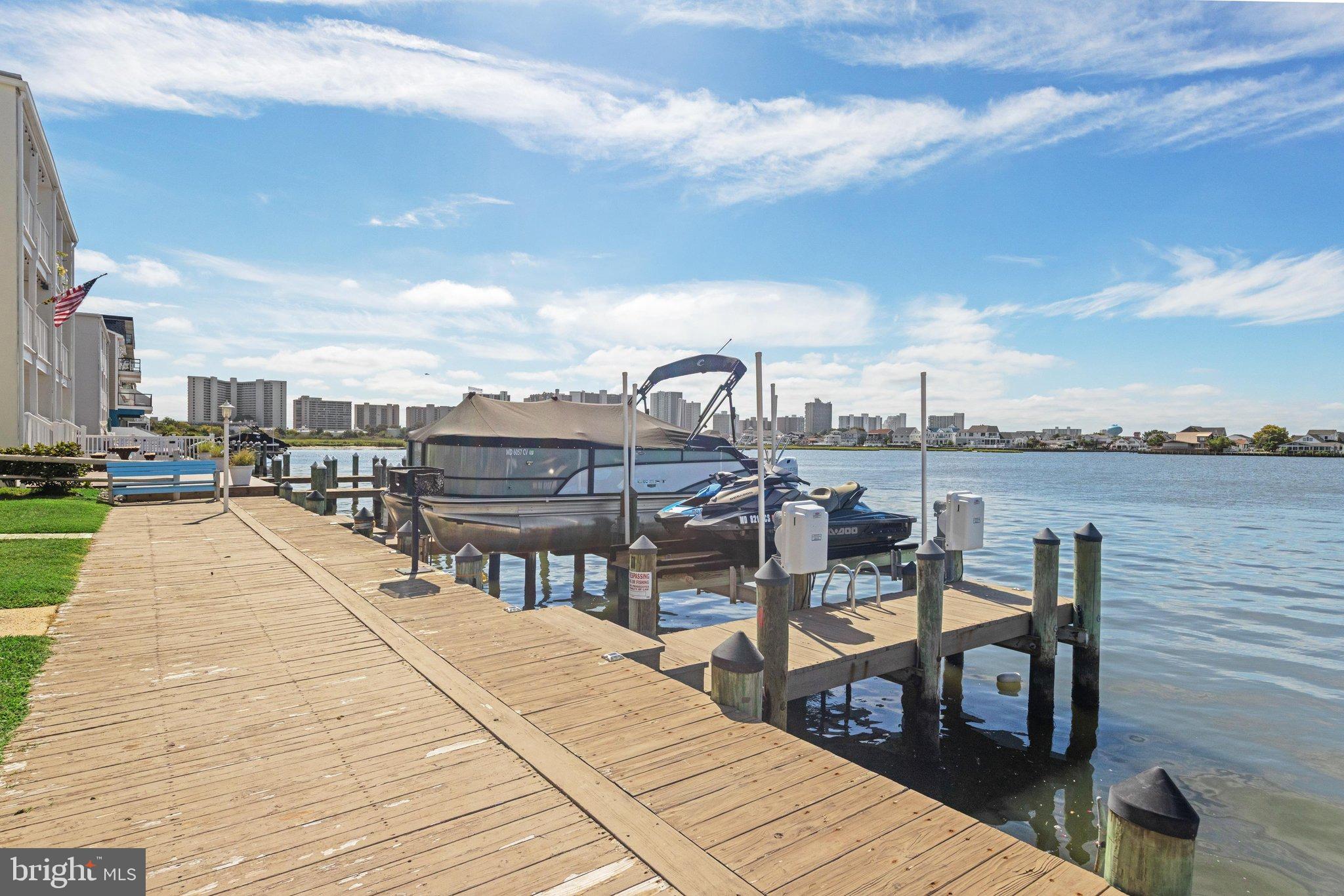 181 JAMESTOWN ROAD 4
