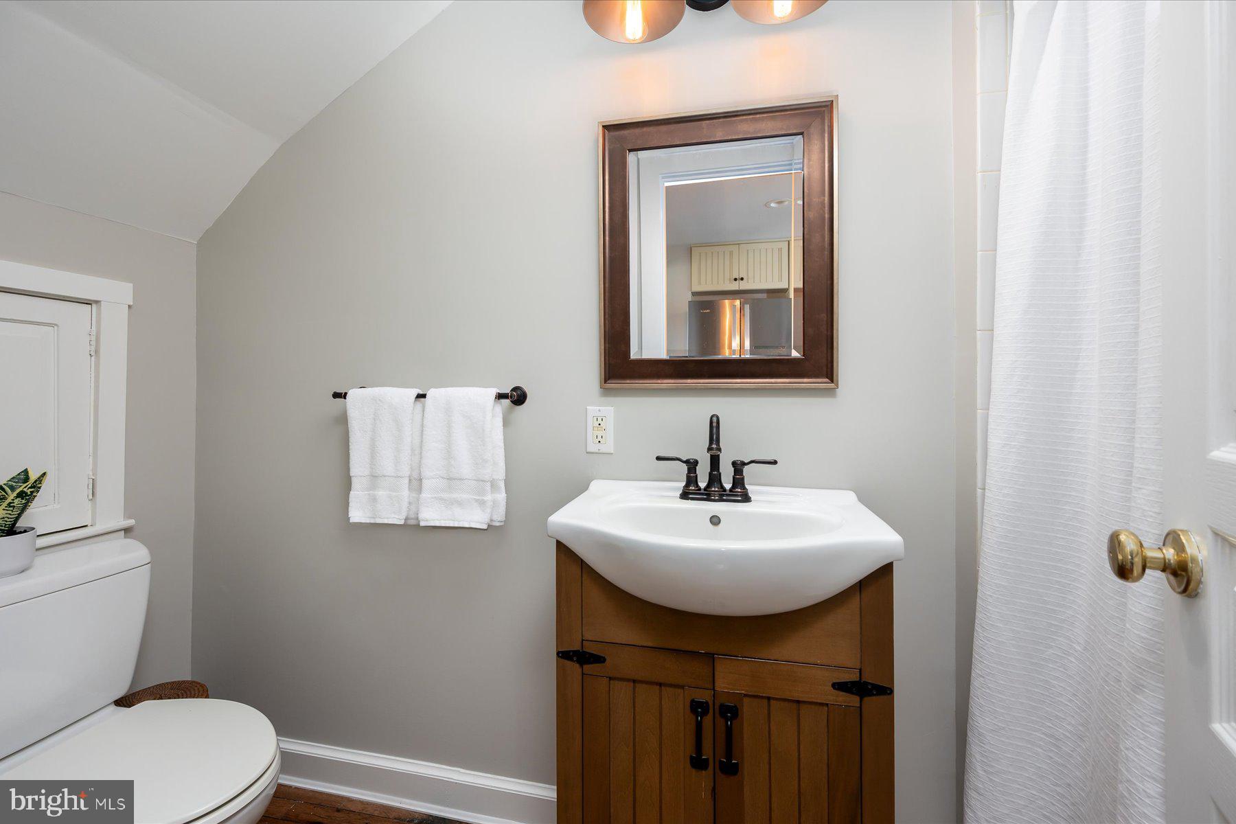 CARRS WHARF - Residential