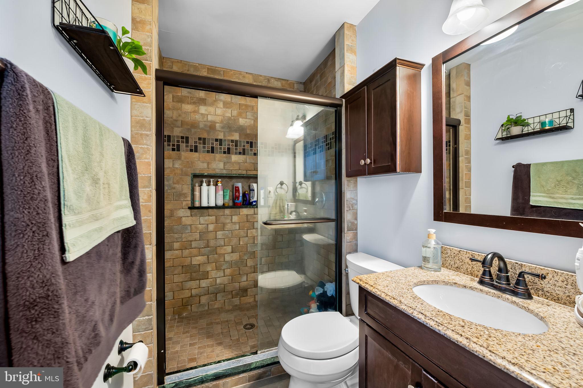 PERRYHALL - Residential