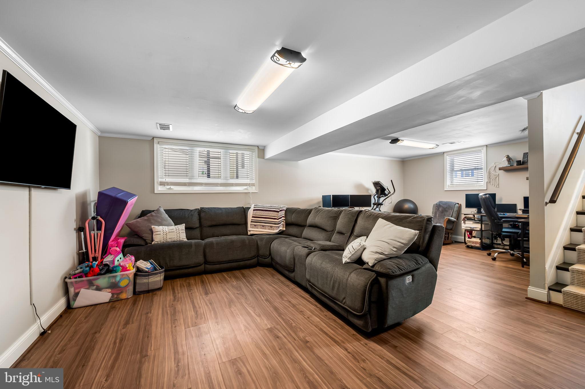 PERRYHALL - Residential