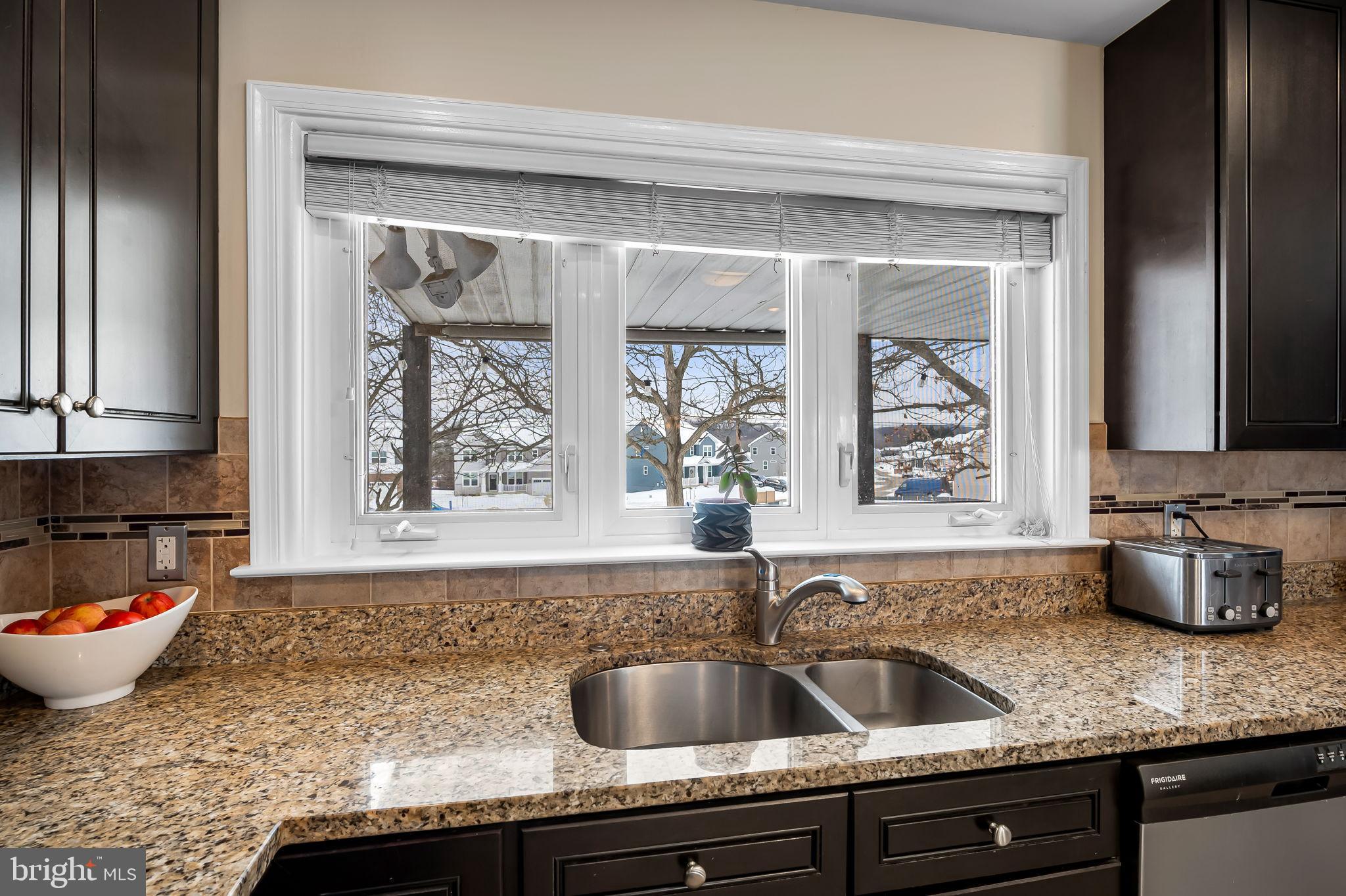 PERRYHALL - Residential