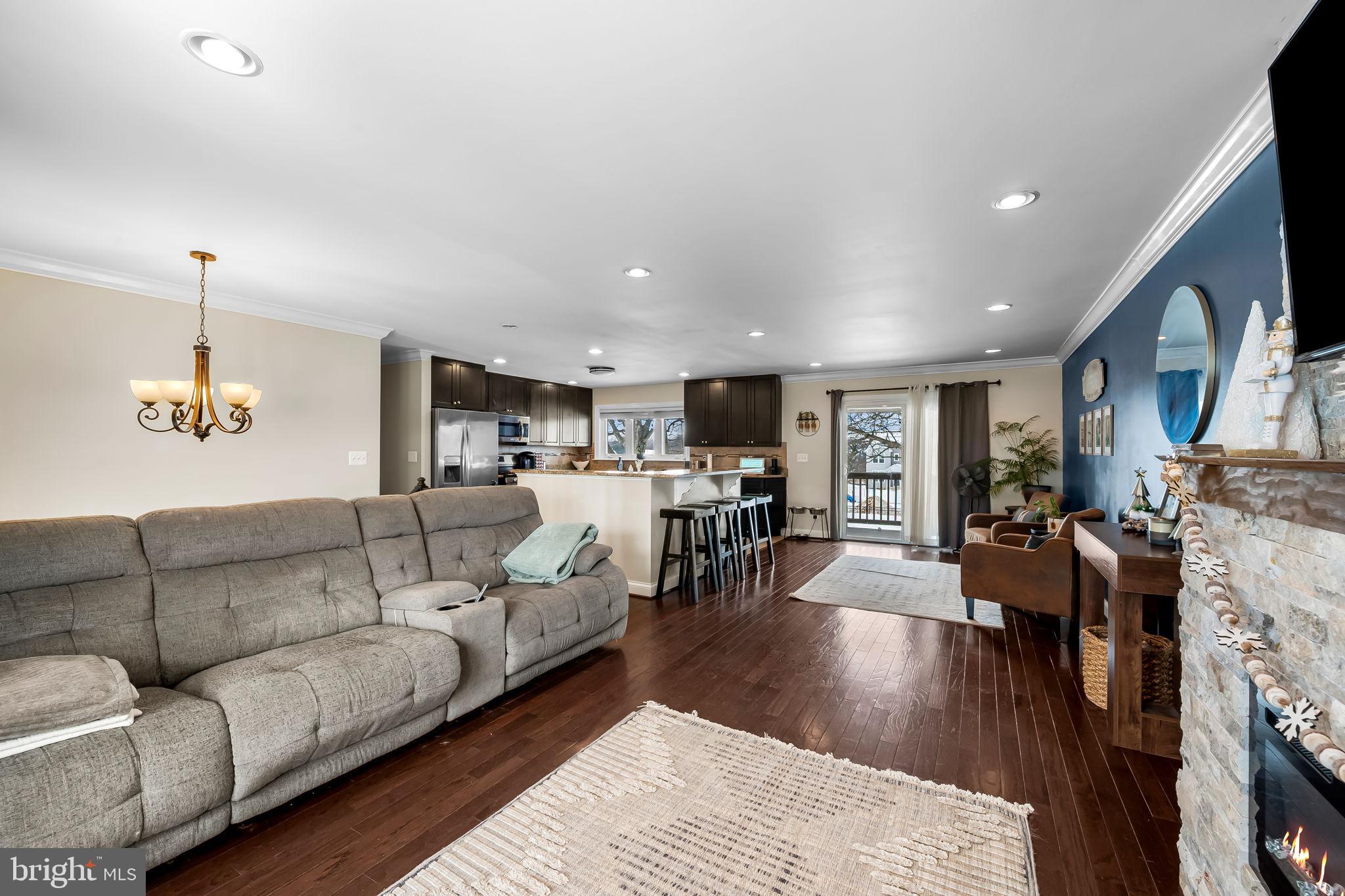 PERRYHALL - Residential