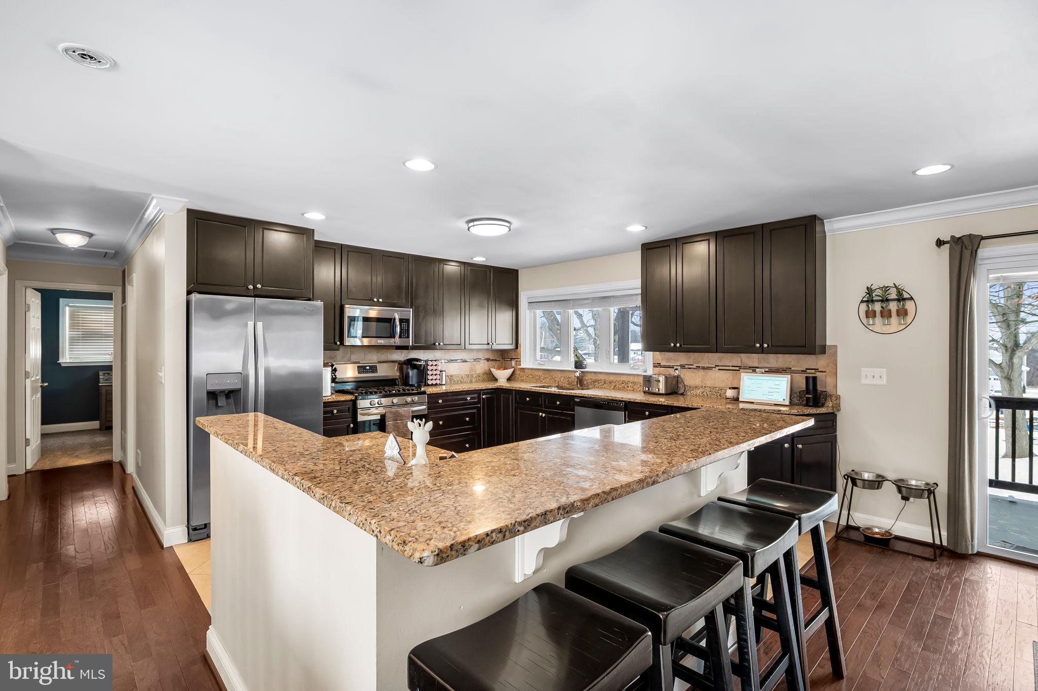 PERRYHALL - Residential