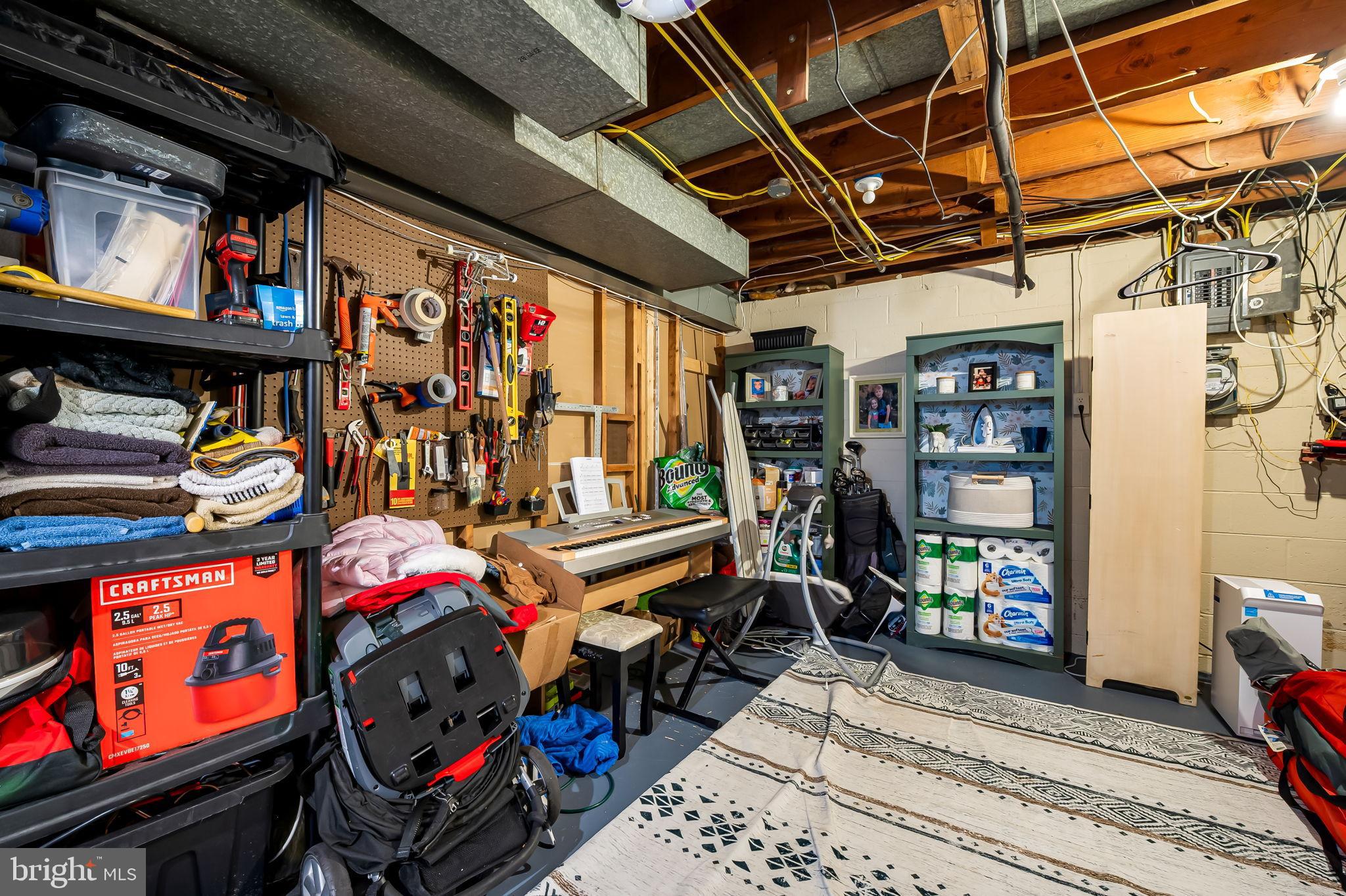 PERRYHALL - Residential