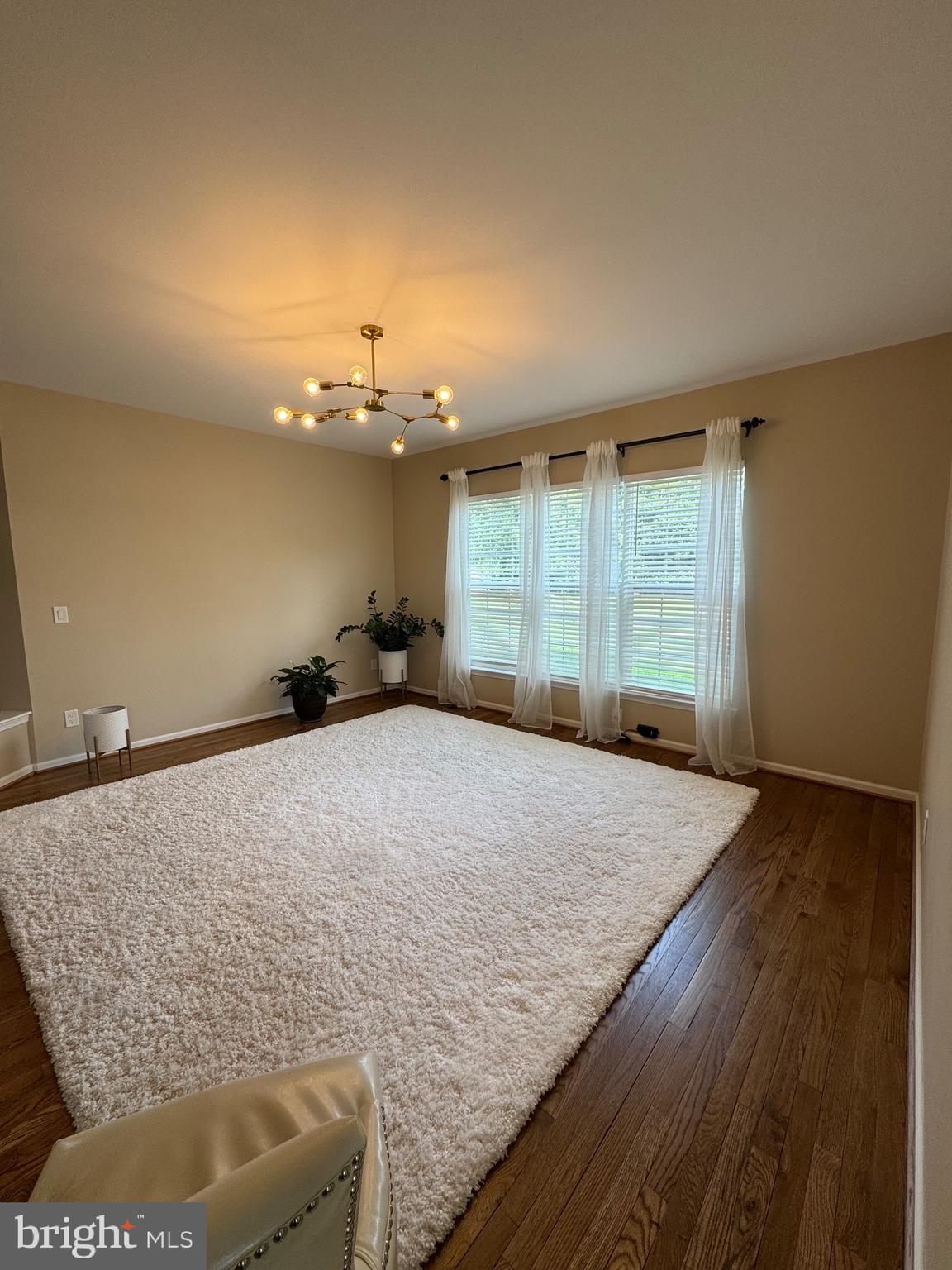 5980 TWIN BRANCH COURT