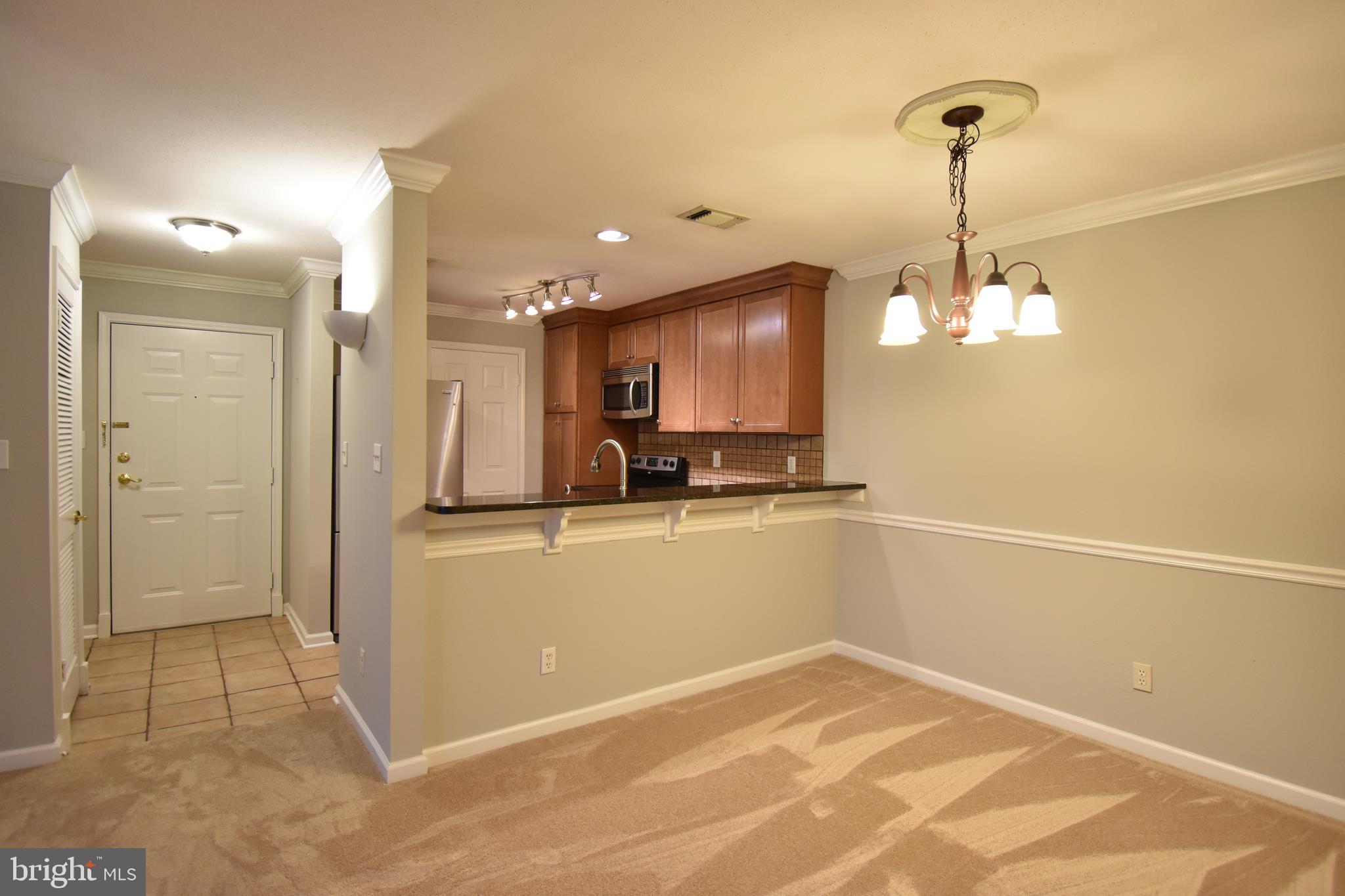 ENGLISH COUNTRY MANOR - Residential