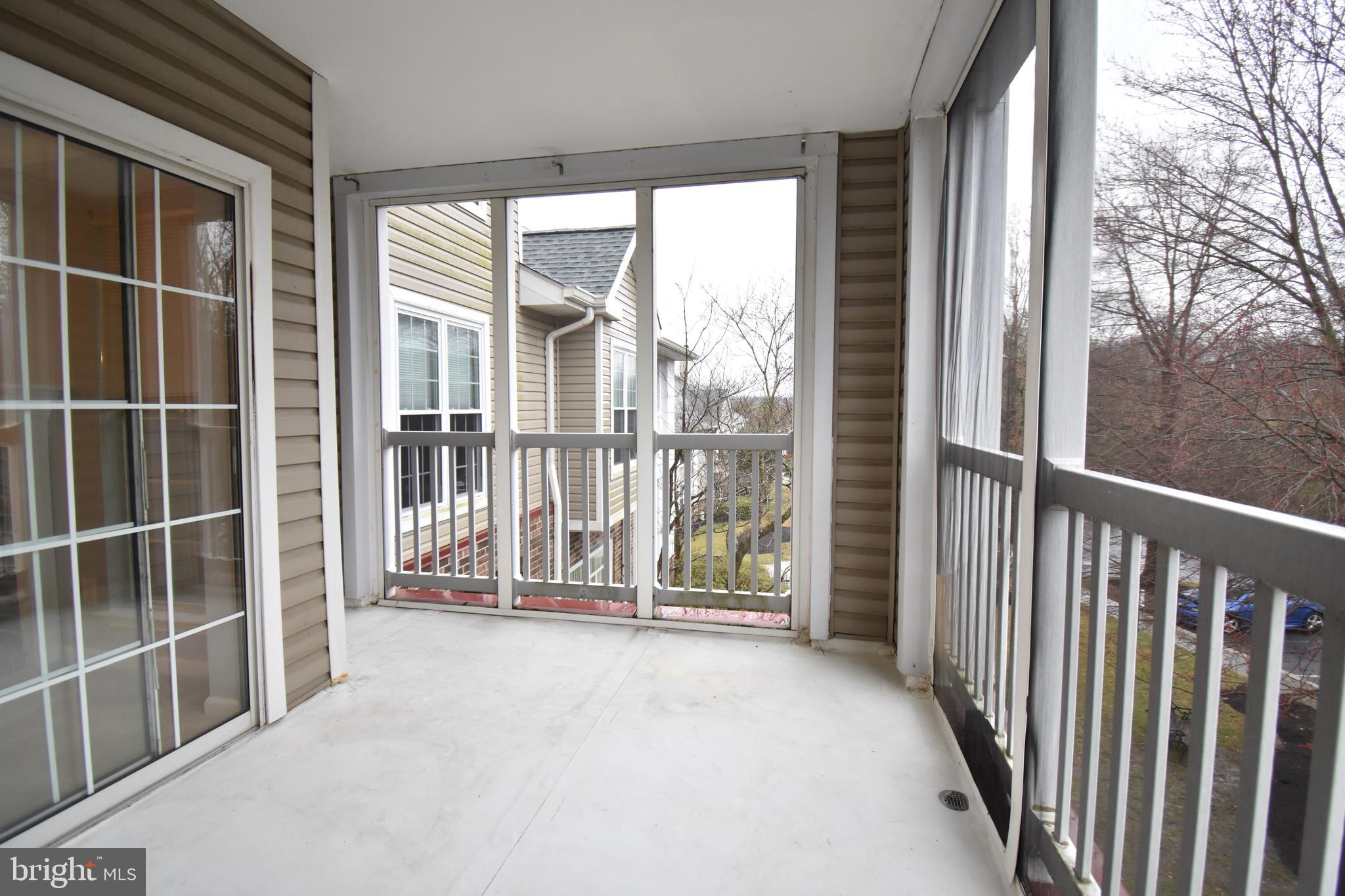 ENGLISH COUNTRY MANOR - Residential