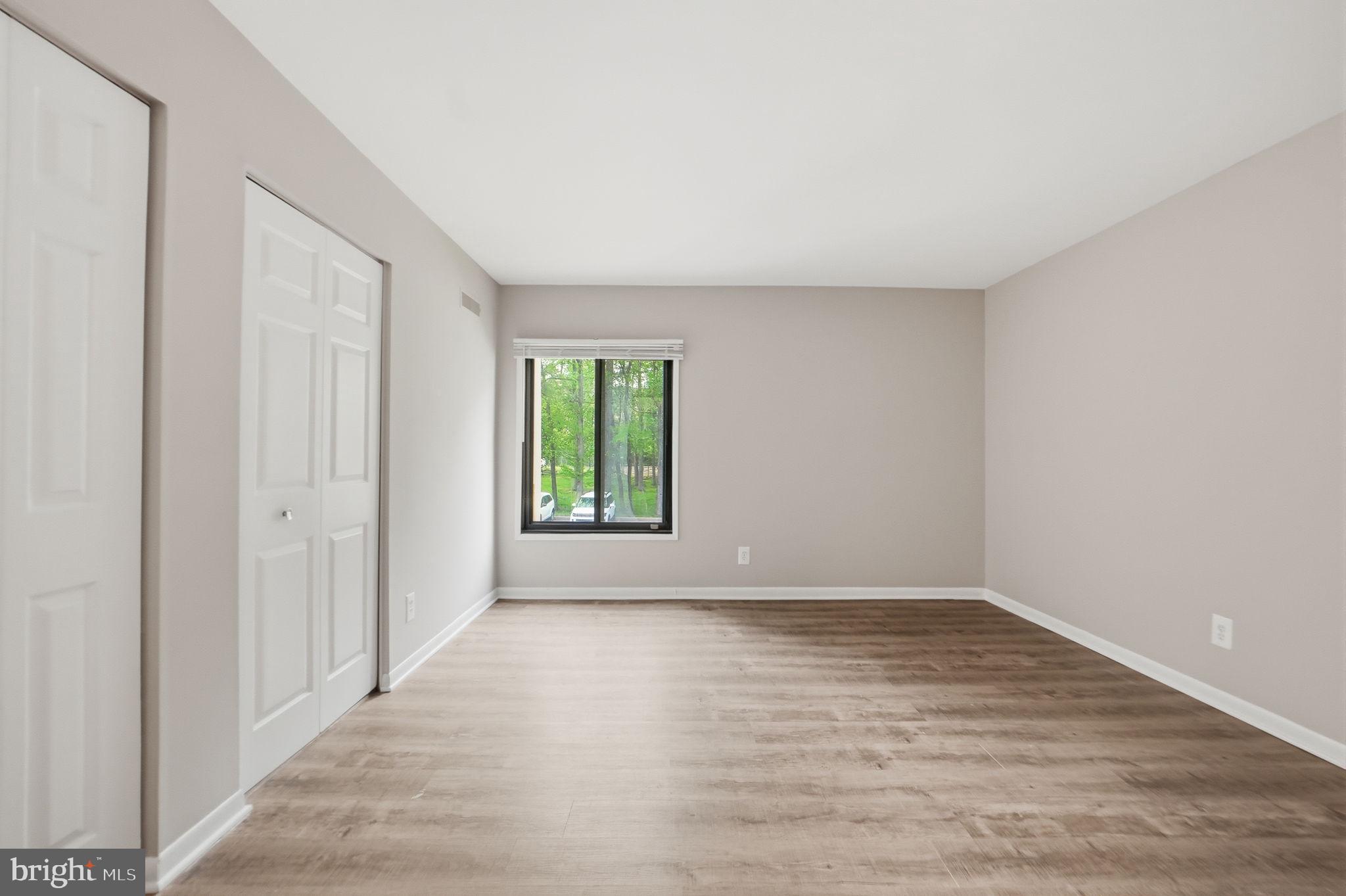 TREETOP CONDO - Residential