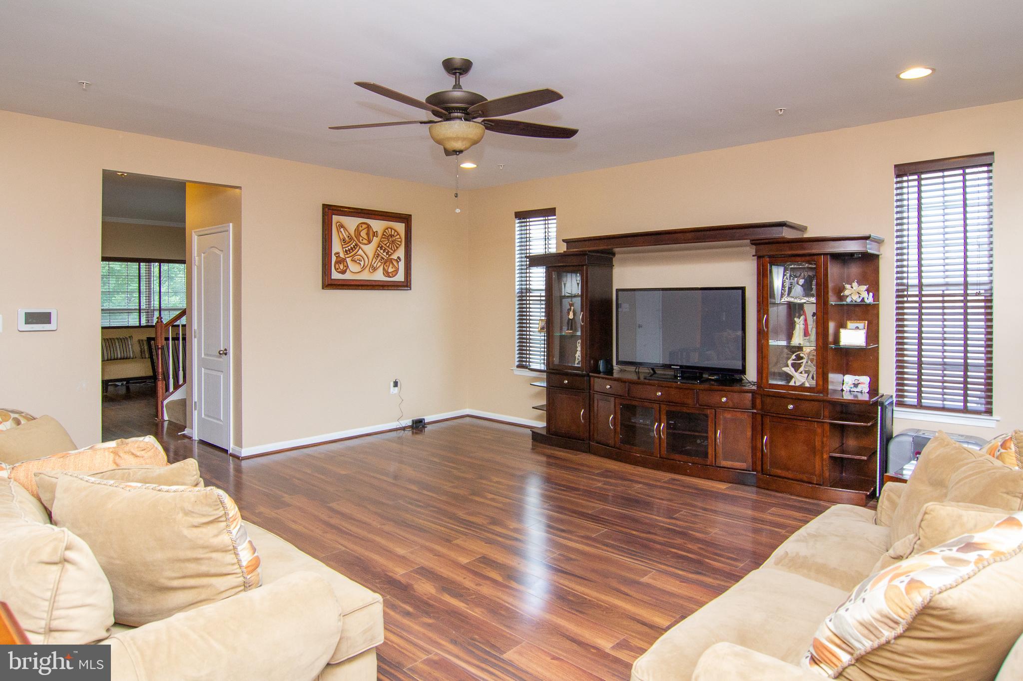 ROLLING OAKS II - Residential