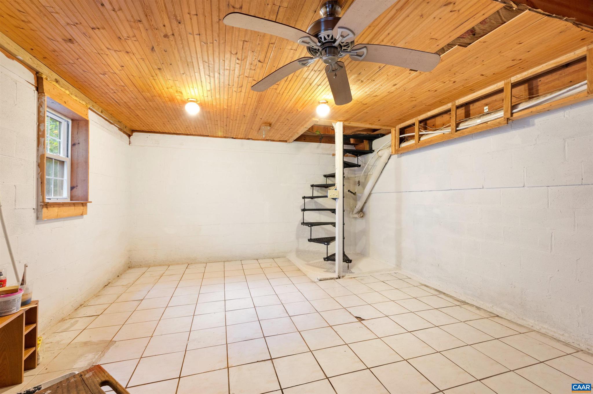 LAKE MONTICELLO - Residential