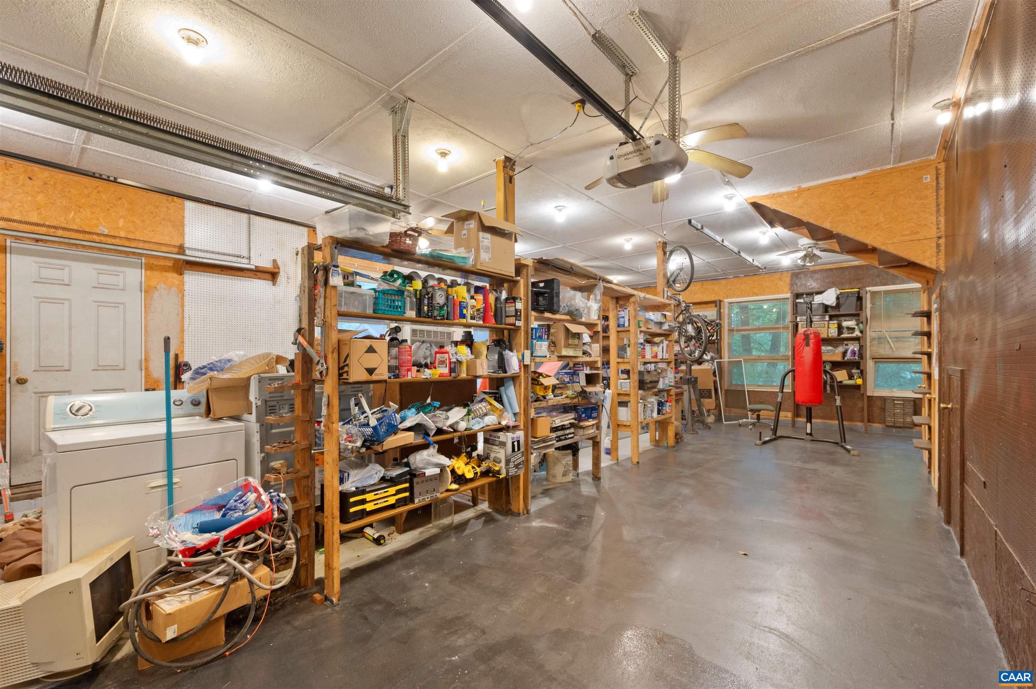 LAKE MONTICELLO - Residential