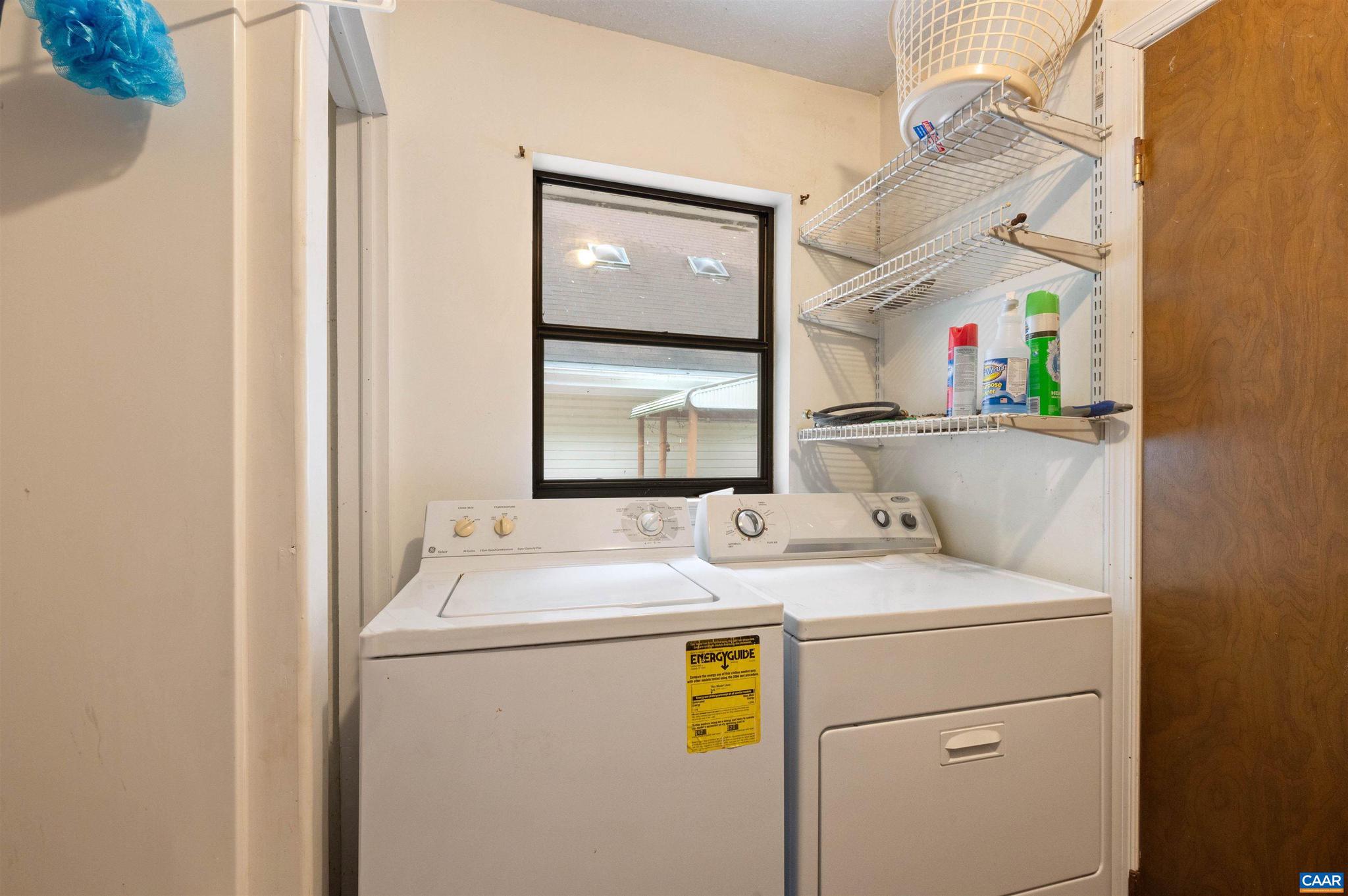 LAKE MONTICELLO - Residential