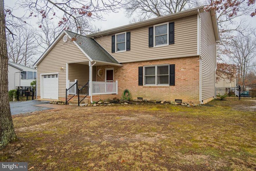 Welcome home to 328 Hardee St in the heart of Spotsylvania County! Don't miss this opportunity to own this unique home! With an updated kitchen with granite and gorgeous-open living area with fireplace, it is perfect for someone looking to downsize or a starter home! The home also features a Juliet balcony off the master bedroom and ample storage space! A must-see indeed!