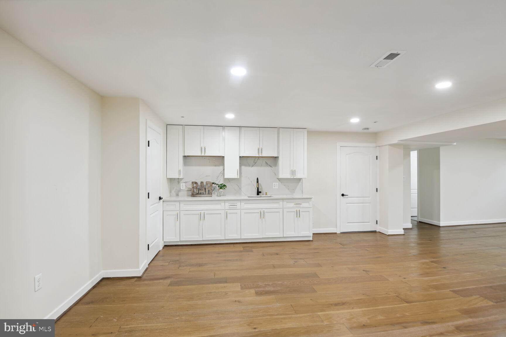 GLENDALE FOREST-PLAT FOU - Residential