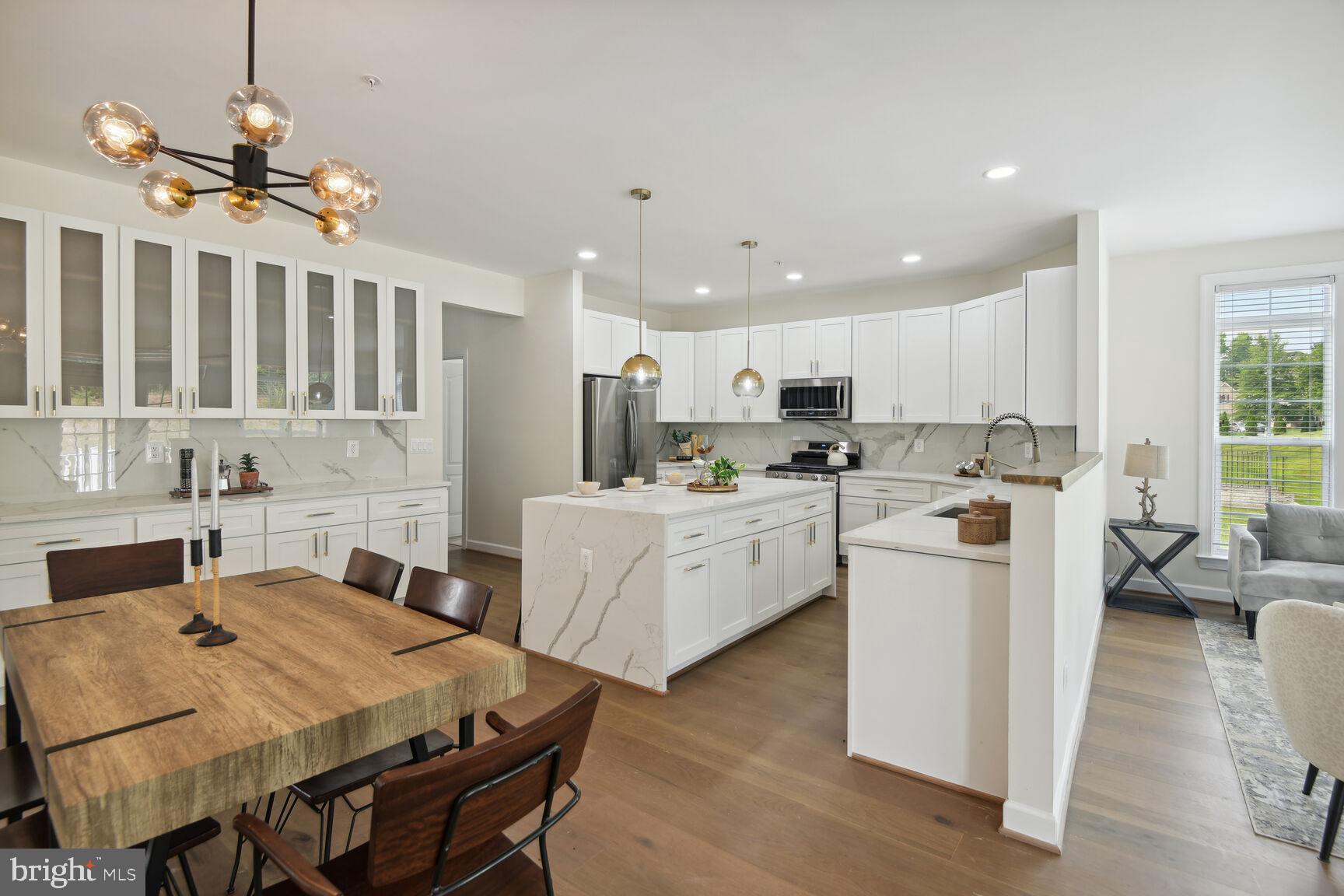 GLENDALE FOREST-PLAT FOU - Residential