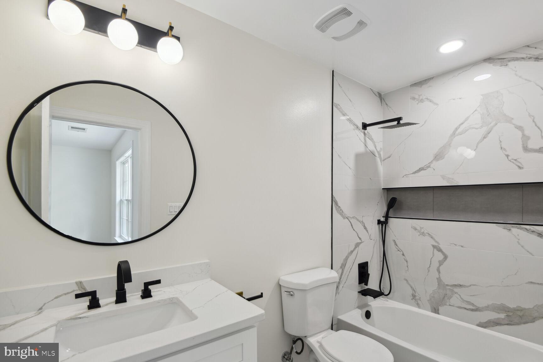 GLENDALE FOREST-PLAT FOU - Residential