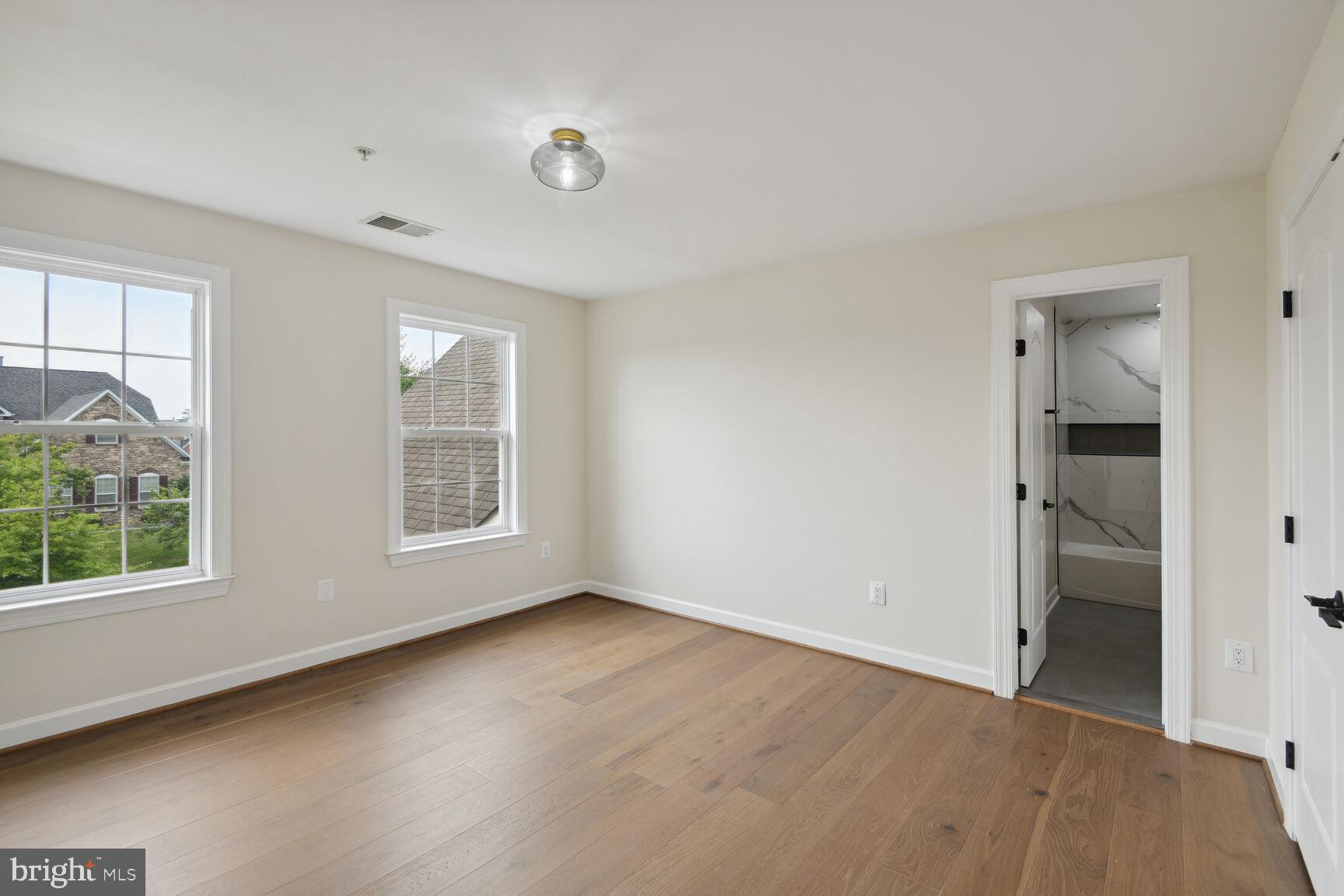 GLENDALE FOREST-PLAT FOU - Residential