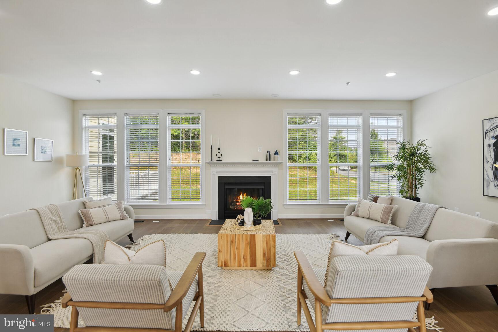 GLENDALE FOREST-PLAT FOU - Residential