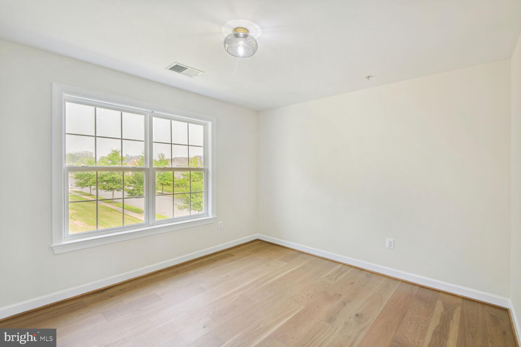 GLENDALE FOREST-PLAT FOU - Residential