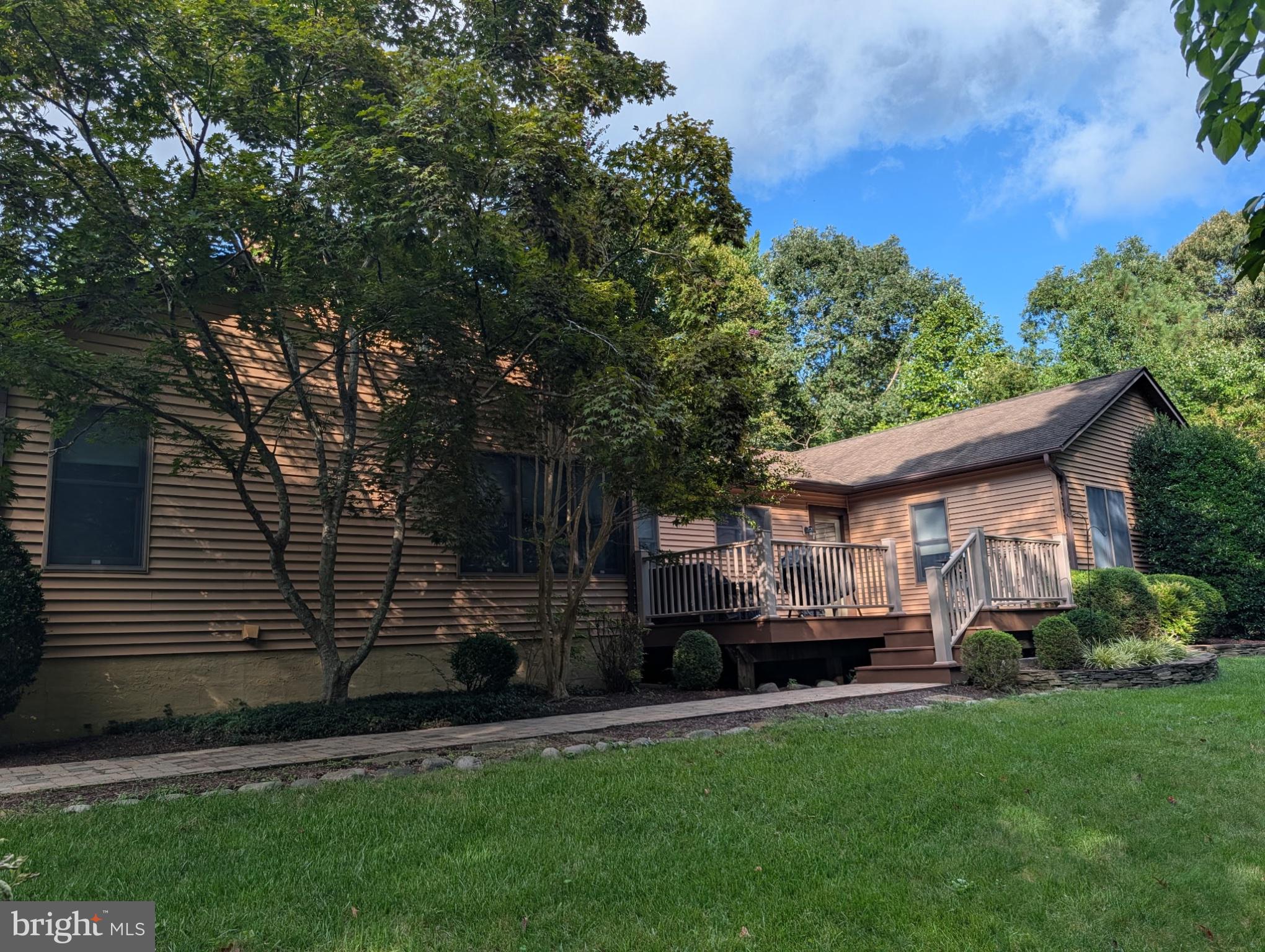 23060 PINEY WOOD CIRCLE