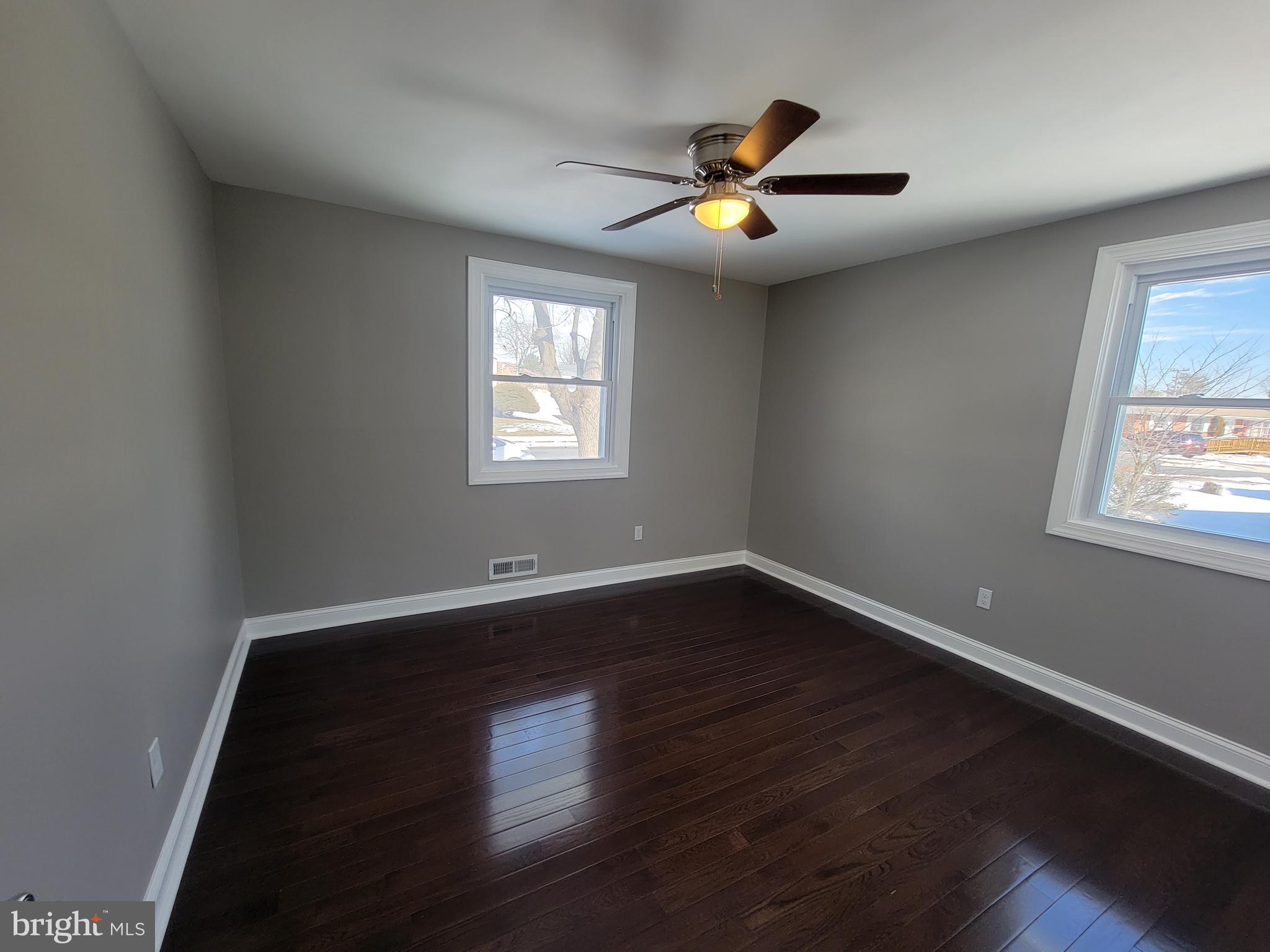 LYNNE ACRES - Residential