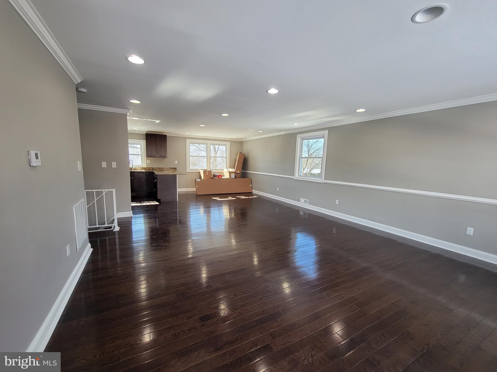 LYNNE ACRES - Residential