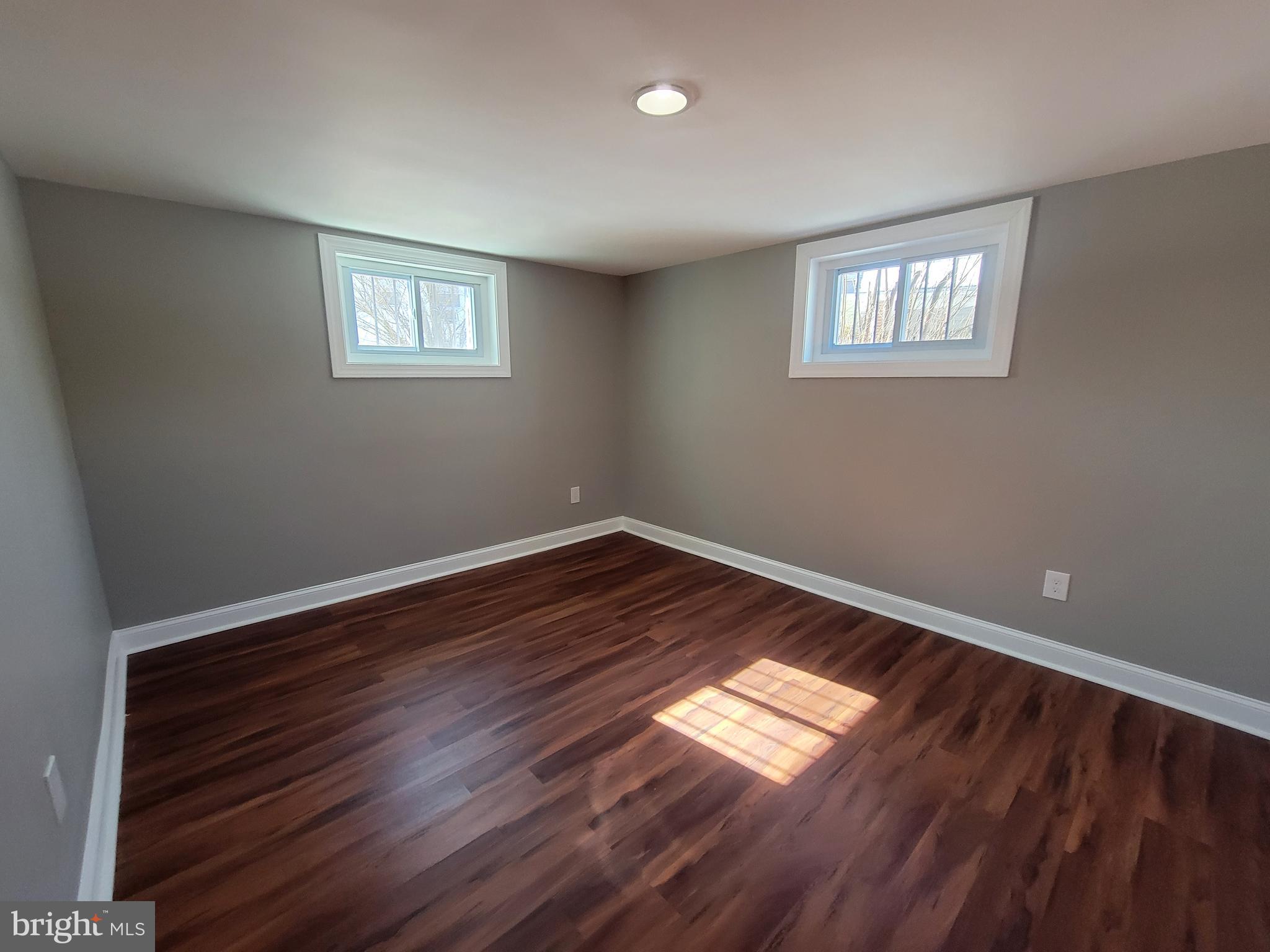 LYNNE ACRES - Residential