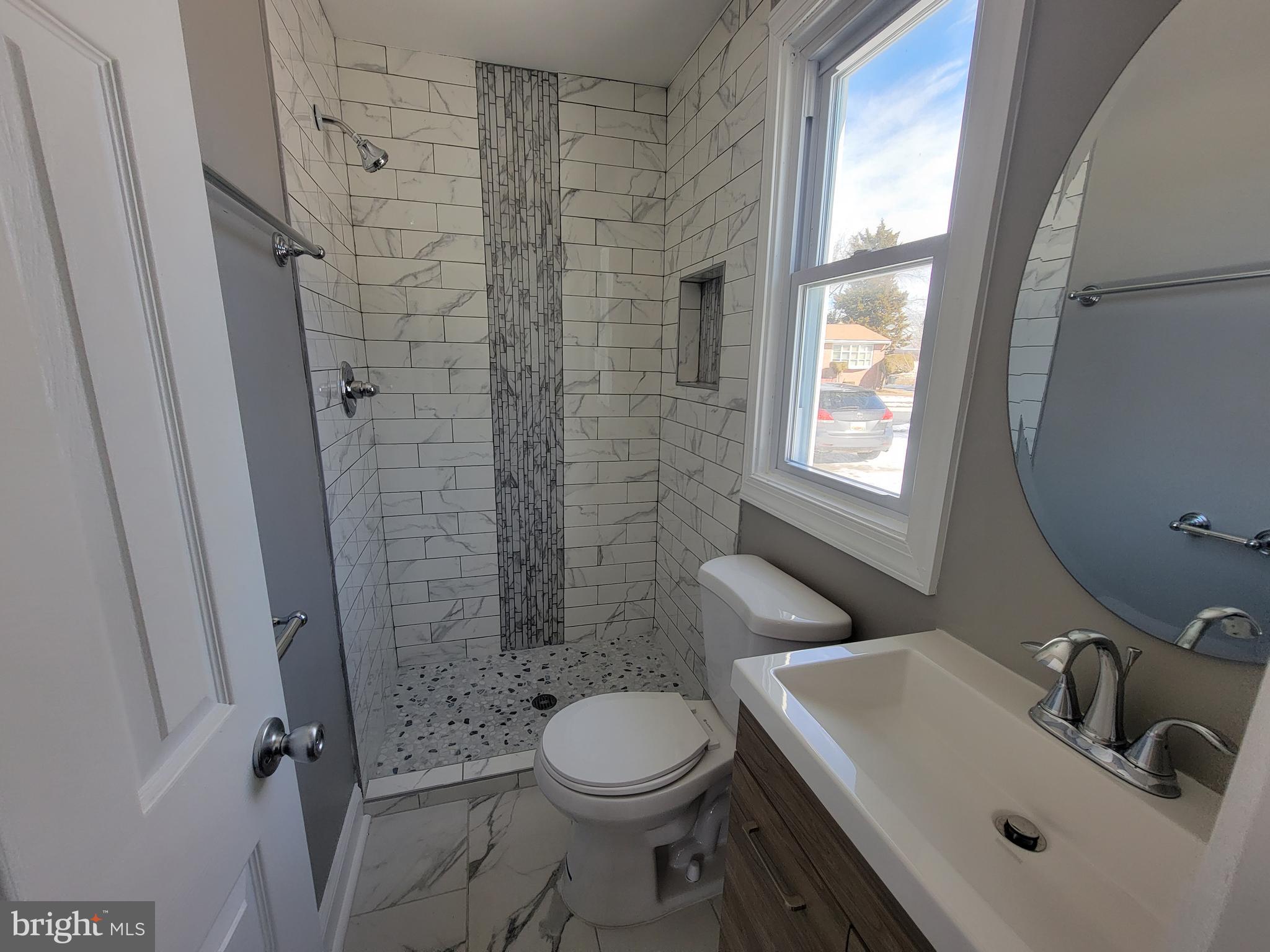 LYNNE ACRES - Residential