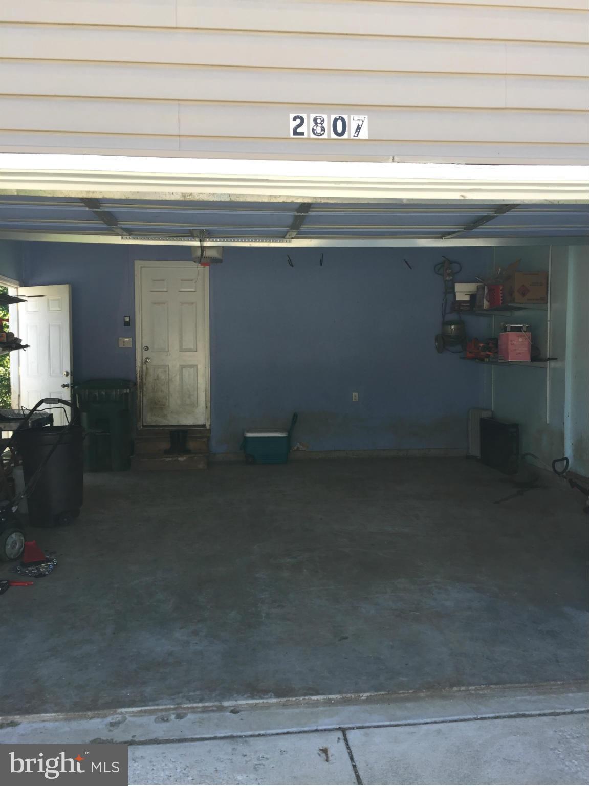 HILLSDALE ESTATES - Residential