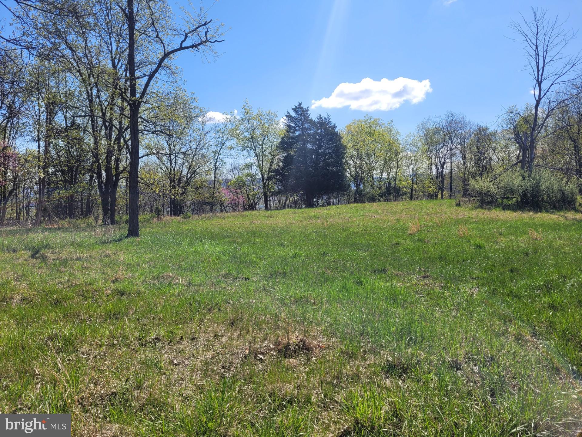 DEERFIELD HIGHLANDS - Land