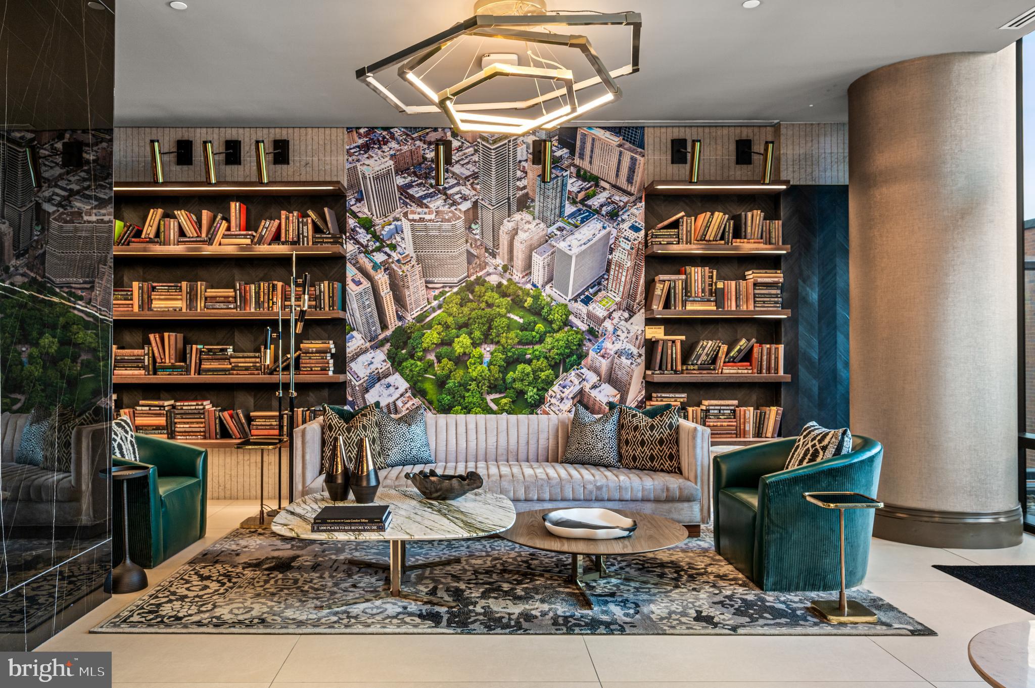 RITTENHOUSE SQUARE - Residential