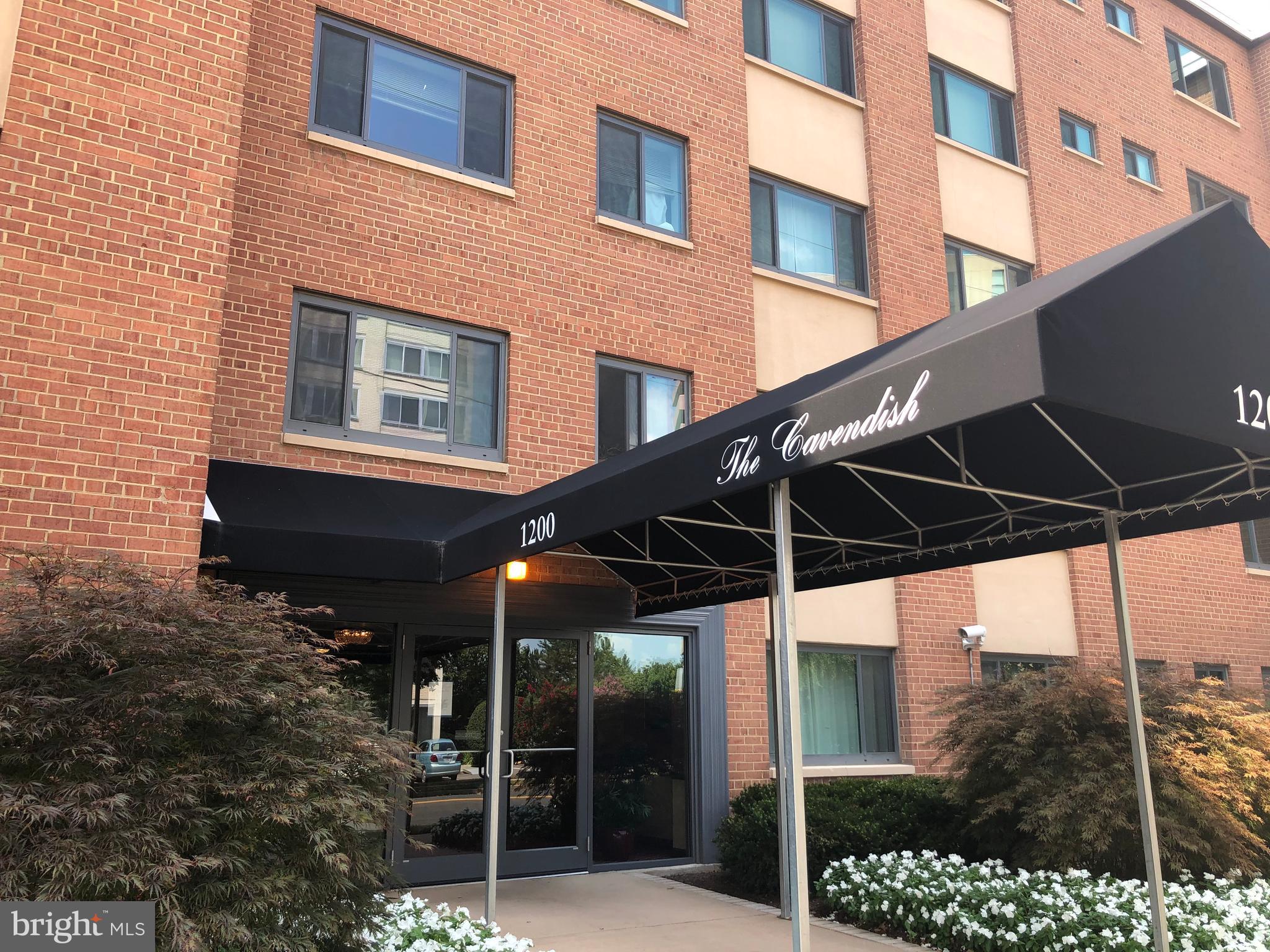 ARLINGTON RIDGE - Residential